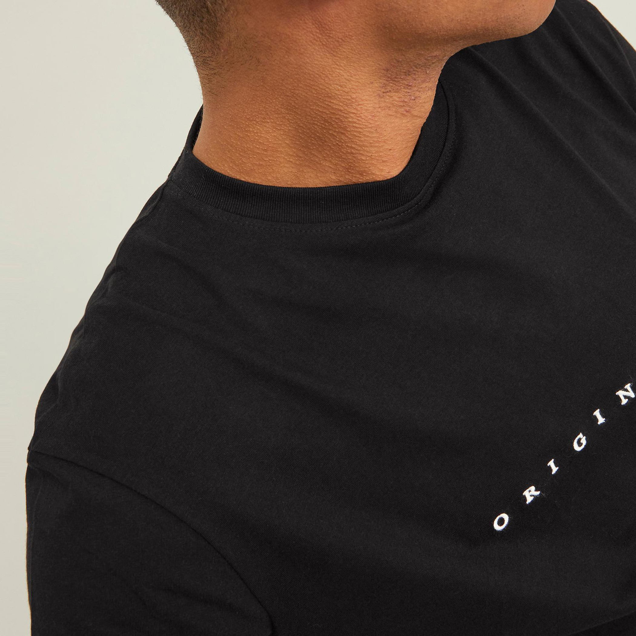 Jack & Jones Unisex Black Embroidered Crew Neck Short Sleeves T-Shirt-men-clothing-tshirtsandpolos-tshirts-image-5