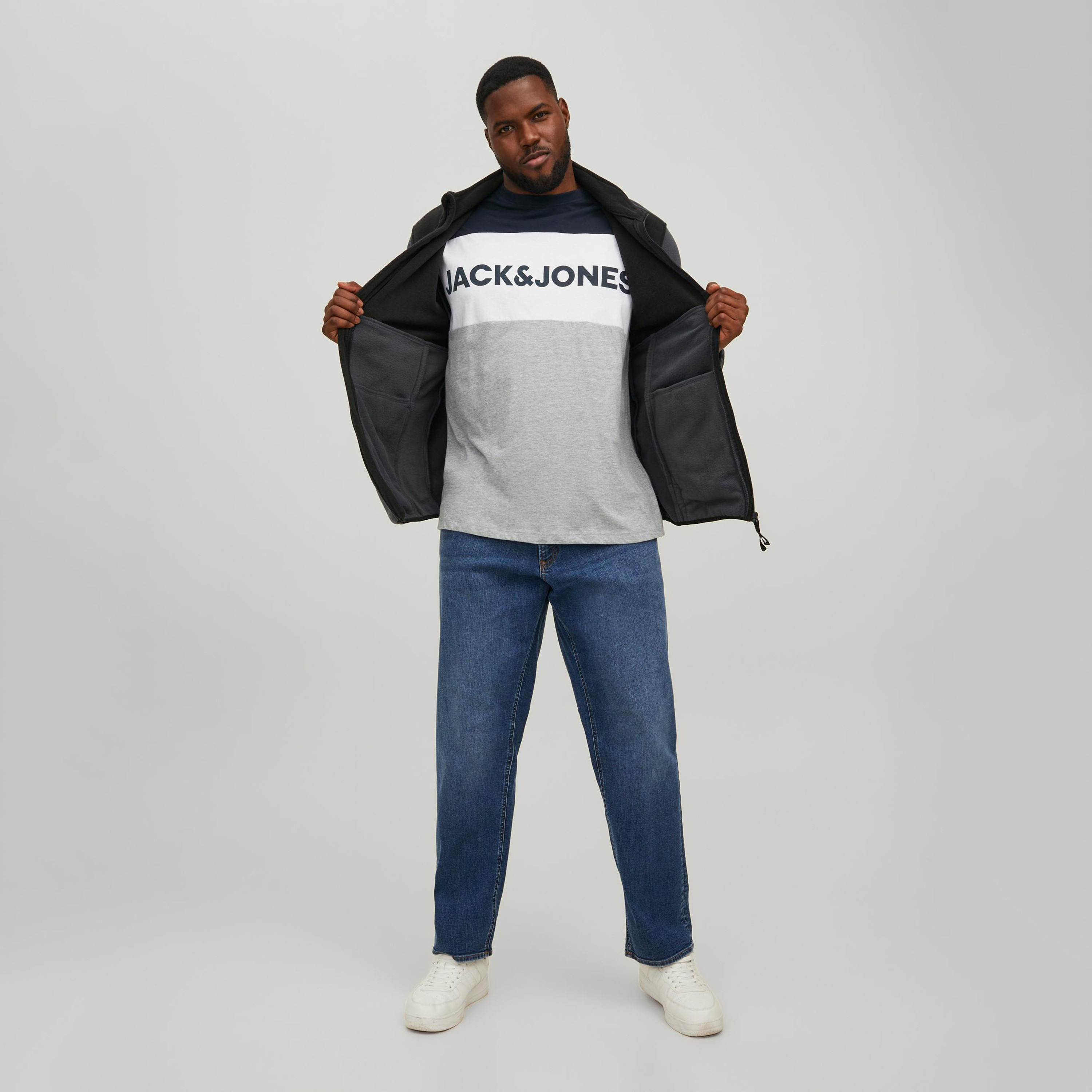 تي شيرت ذو مقاس كبير من جاك آند جونز ذو كلر بلوك بأكمام قصيرة و ياقة مستديرة-men-clothing-tshirtsandpolos-tshirts-image-2