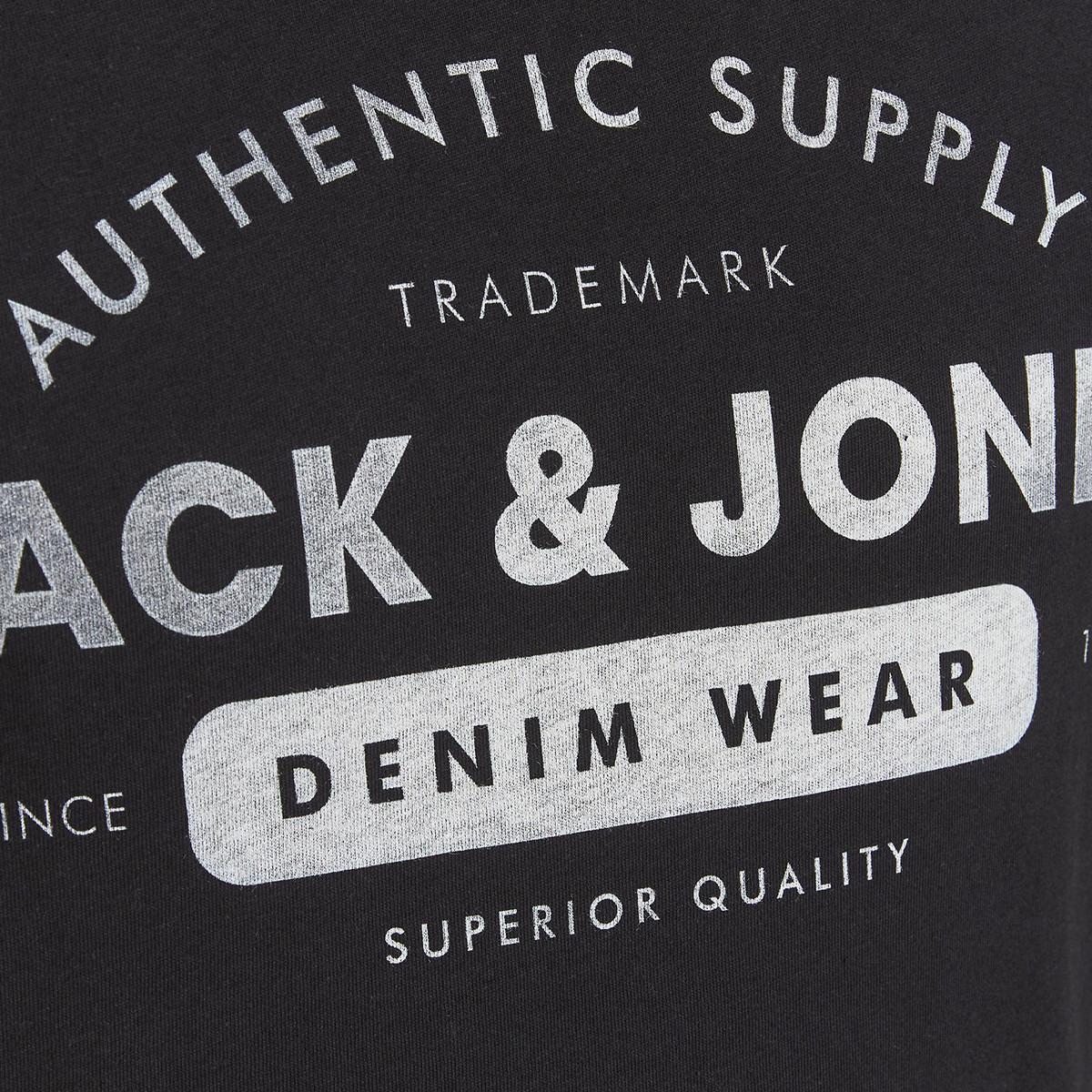 جاك آند جونس أسود تي شيرت-men-clothing-tshirtsandpolos-tshirts-image-4