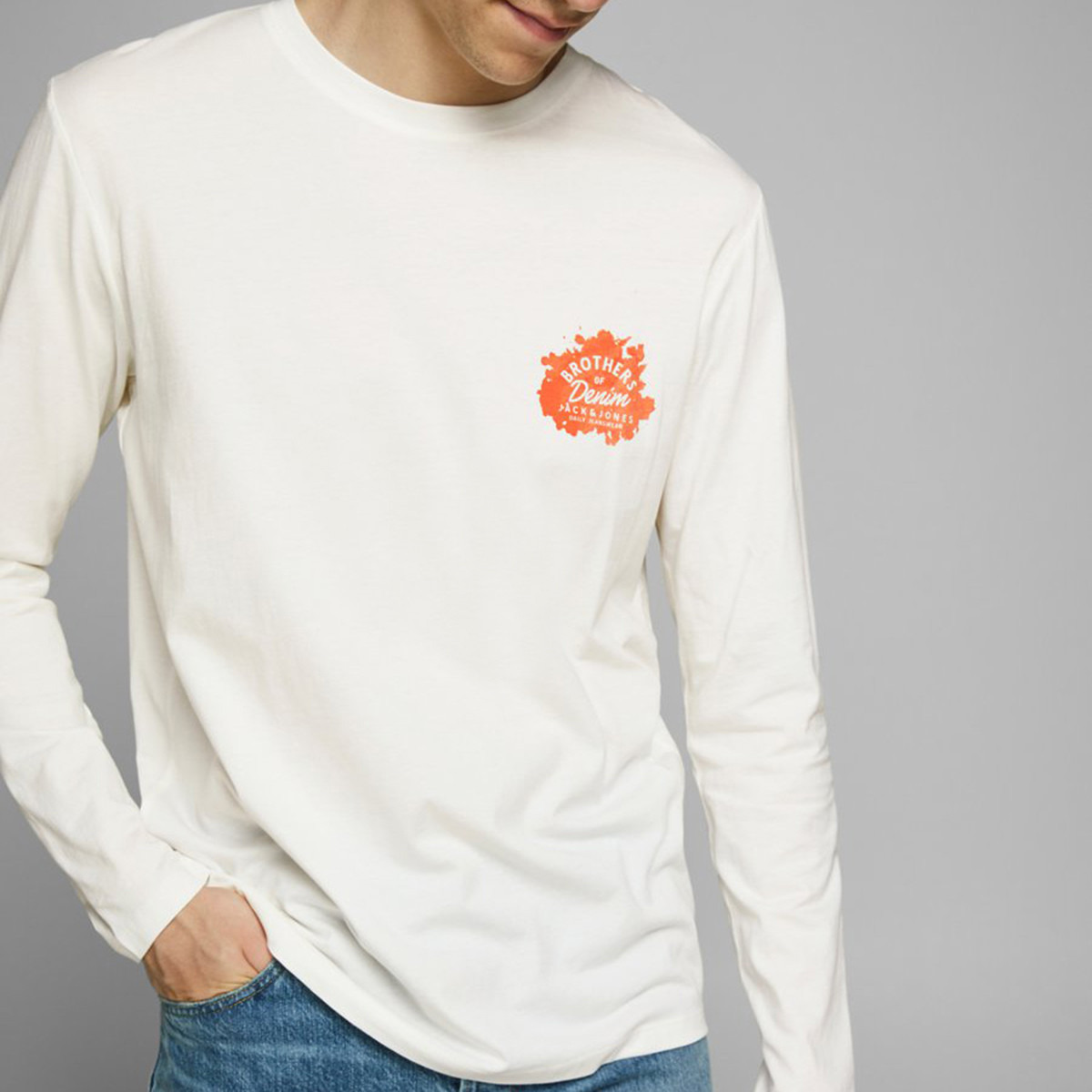 Jack & Jones Printed Crew Neck T-shirt with Long Sleeves-men-clothing-tshirtsandpolos-tshirts-image-6