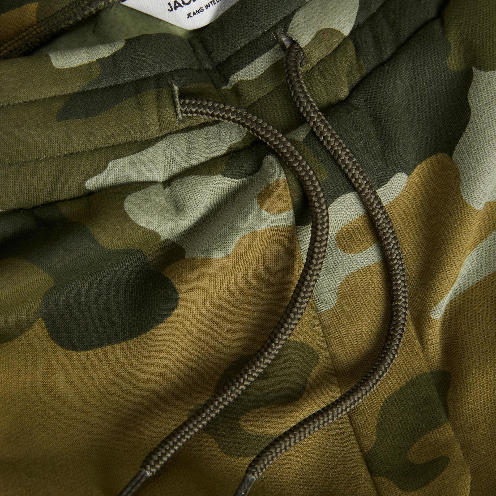 Jack & Jones Camouflage Print Mid-Rise Jog Pants with Drawstring Closure-men-clothing-bottoms-joggers-image-3