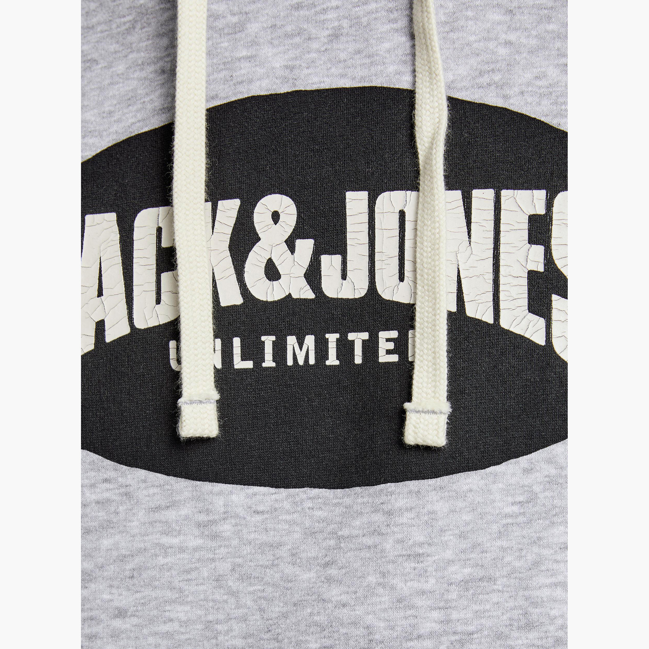 هودي بأكمام طويلة وجيب كنغر وطبعات من جاك & جونز-men-winterwear-hoodiesandsweatshirts-image-3