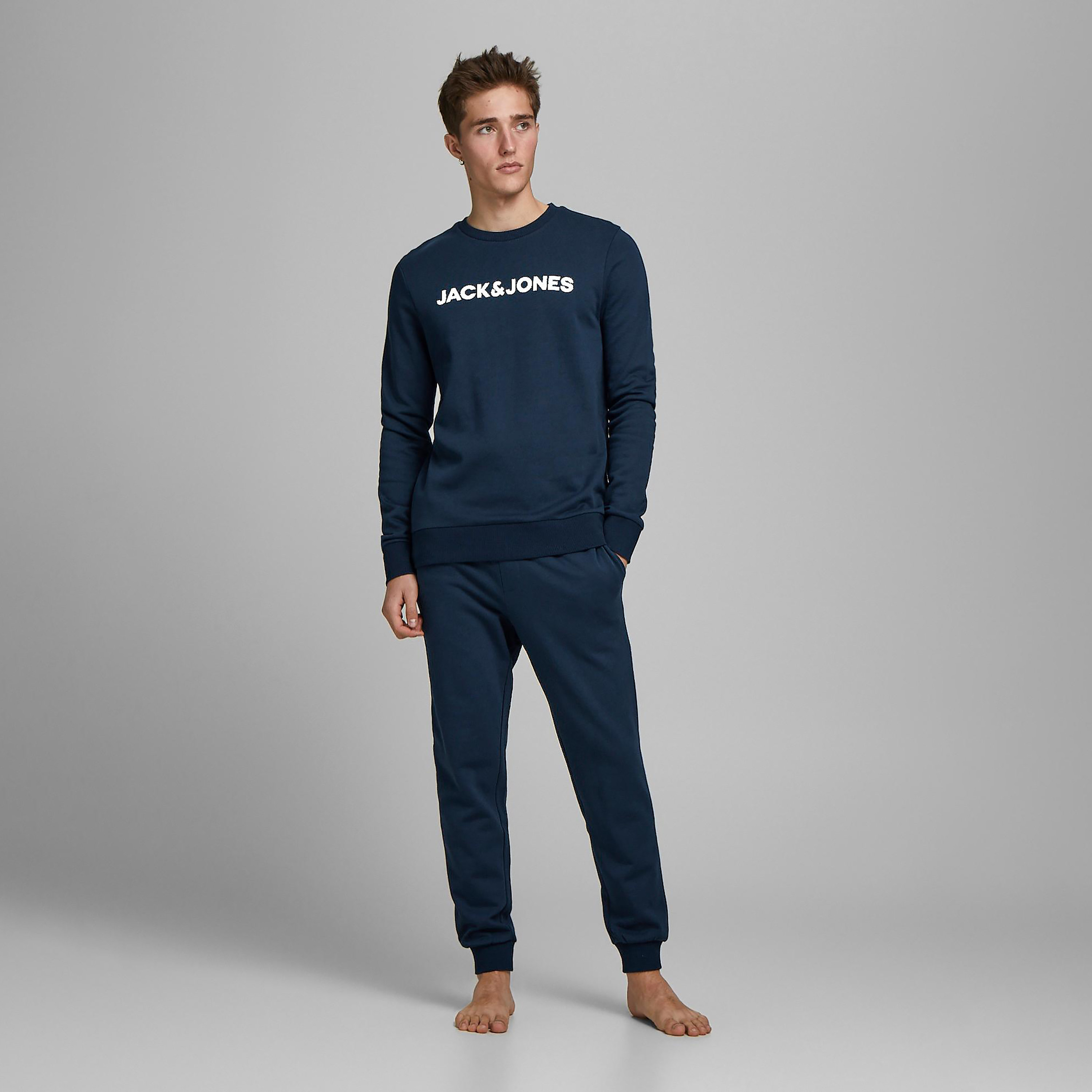 Jack & Jones Printed Crew Neck Long Sleeves Sweatshirt-men-winterwear-hoodiesandsweatshirts-image-2