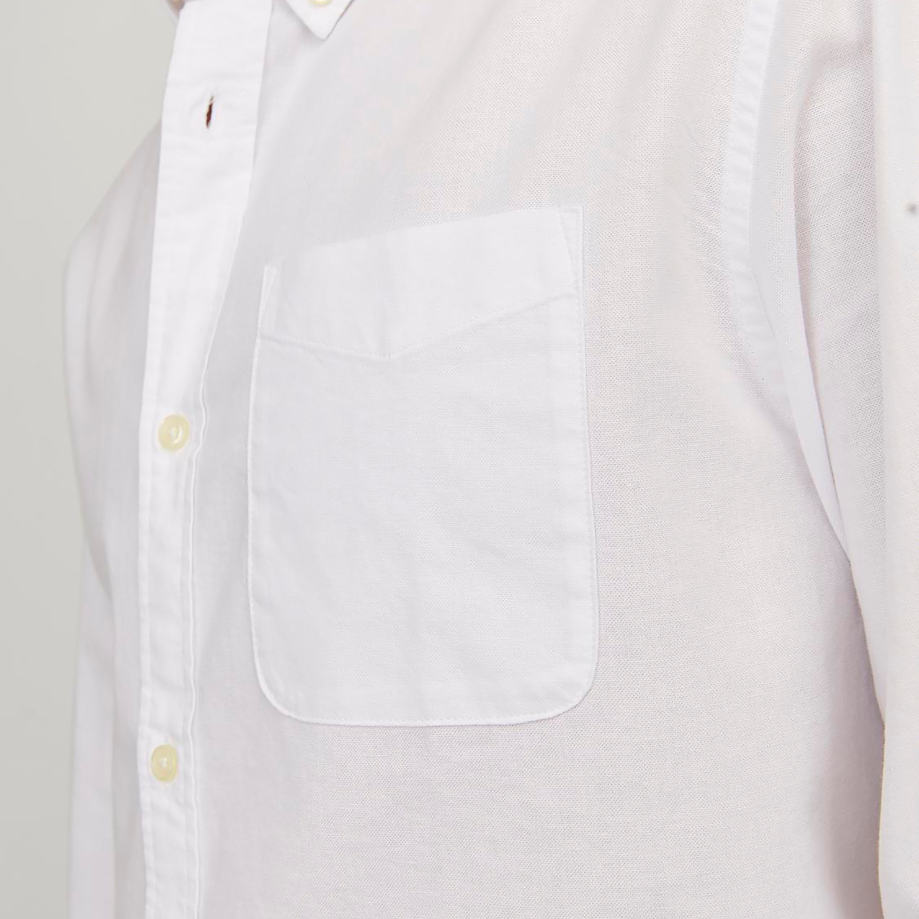 قميص رجالي مريح بياقة سادة وأكمام طويلة من جاك اند جونز-men-clothing-shirts-image-5