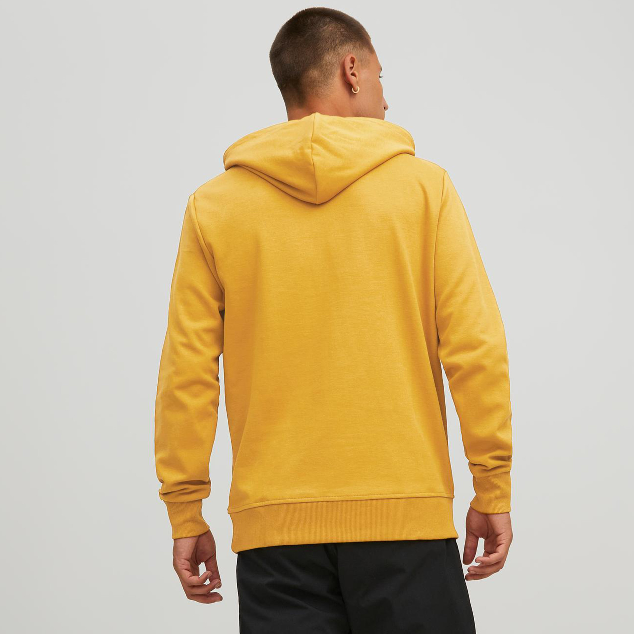 هودي جاك آند جونز بجيب كانغارو سادة بلون ازرق للرجال-men-winterwear-hoodiesandsweatshirts-image-21