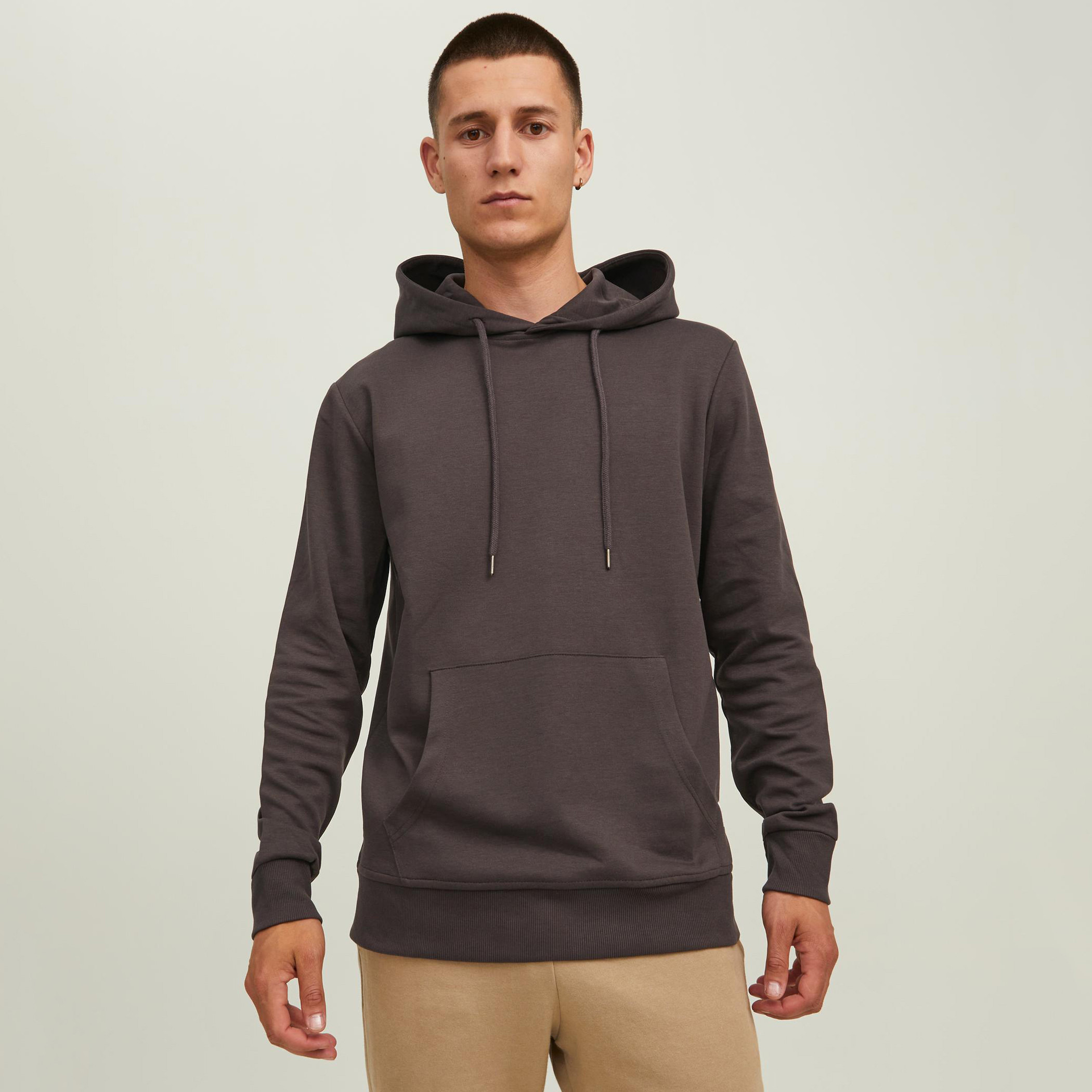 Jack & Jones Men Brown Plain Kangaroo Pocket Hoodie-men-winterwear-hoodiesandsweatshirts-image-1