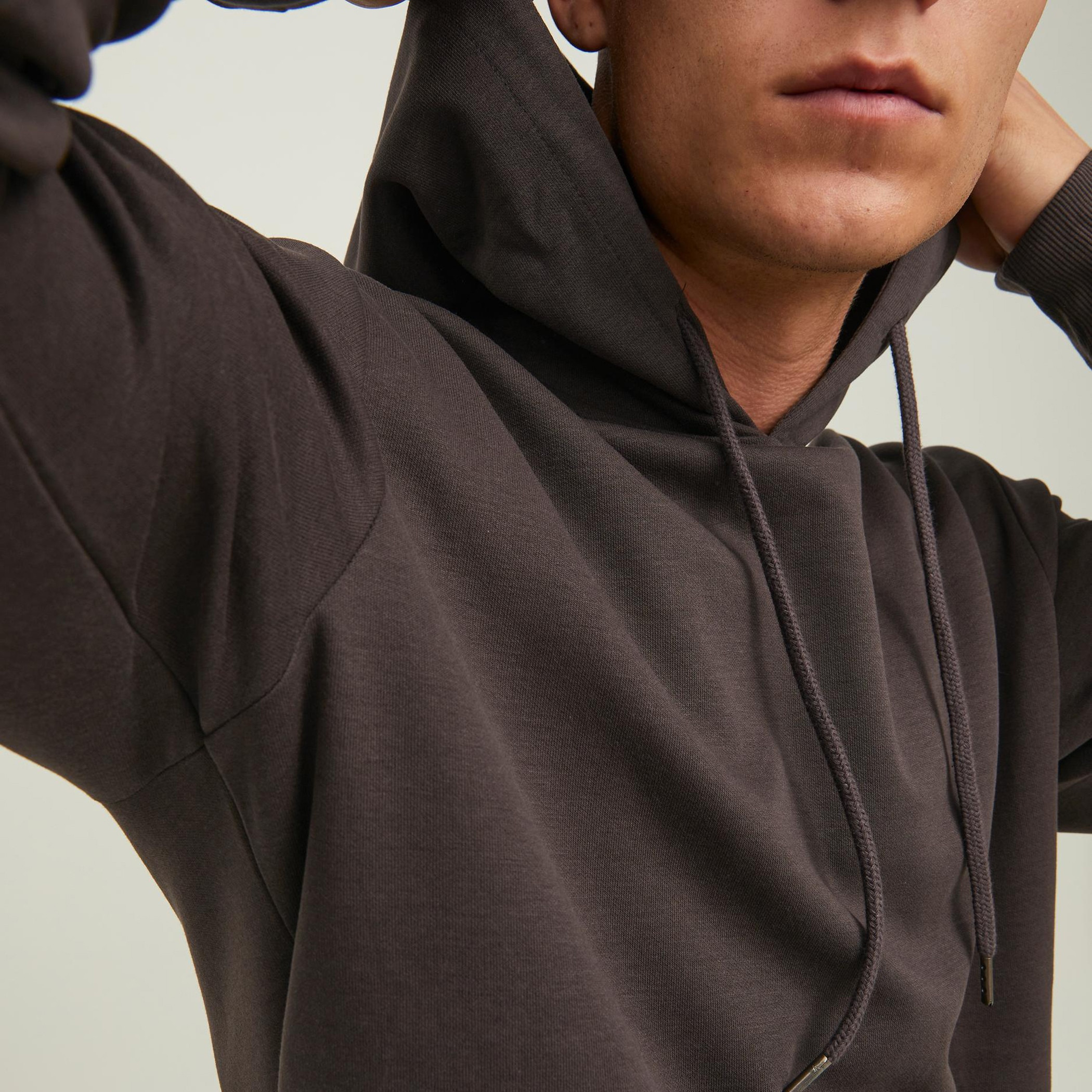 Jack & Jones Men Brown Plain Kangaroo Pocket Hoodie-men-winterwear-hoodiesandsweatshirts-image-7