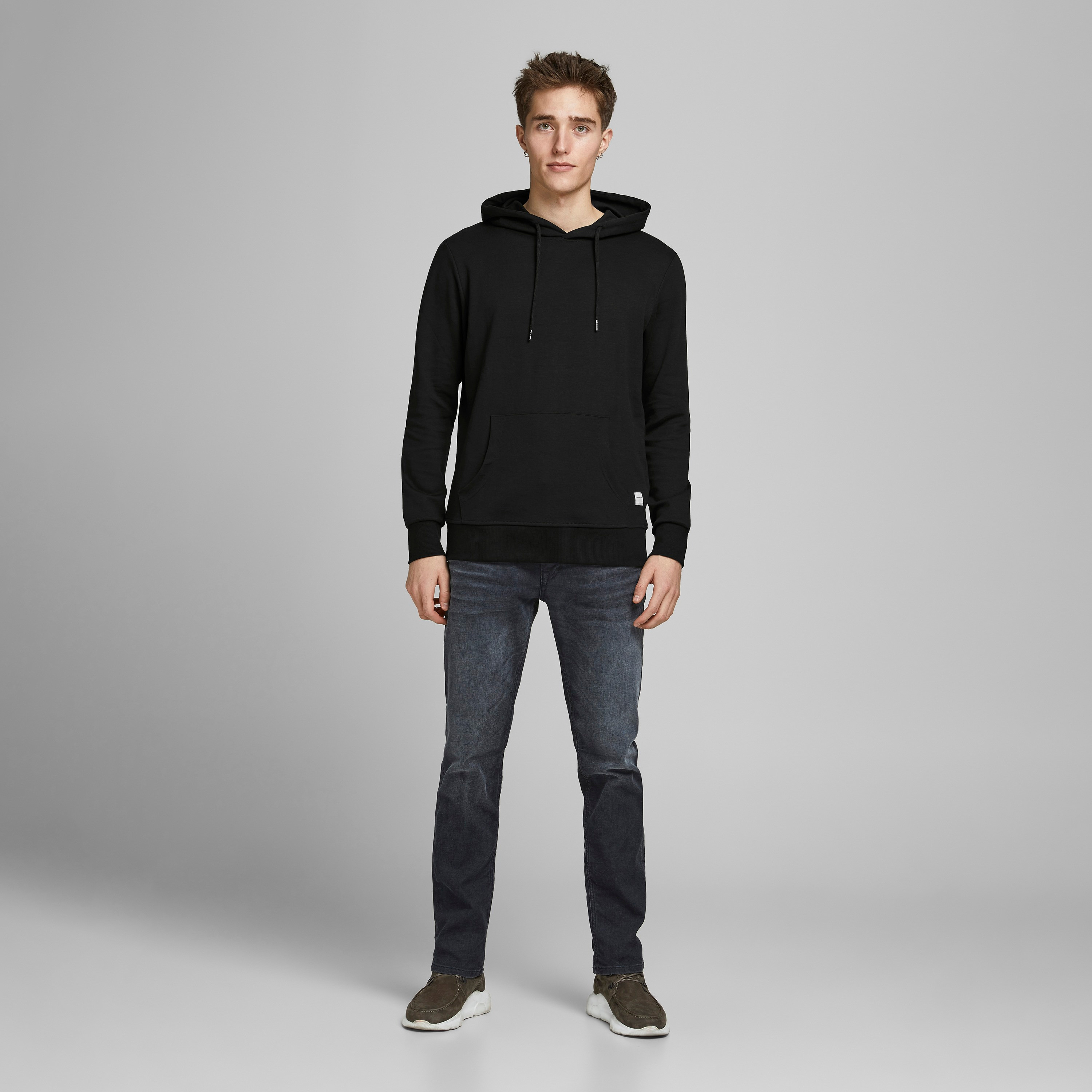 Jack & Jones Plain Long Sleeves Hoodie with Kangaroo Pocket-men-winterwear-hoodiesandsweatshirts-image-2