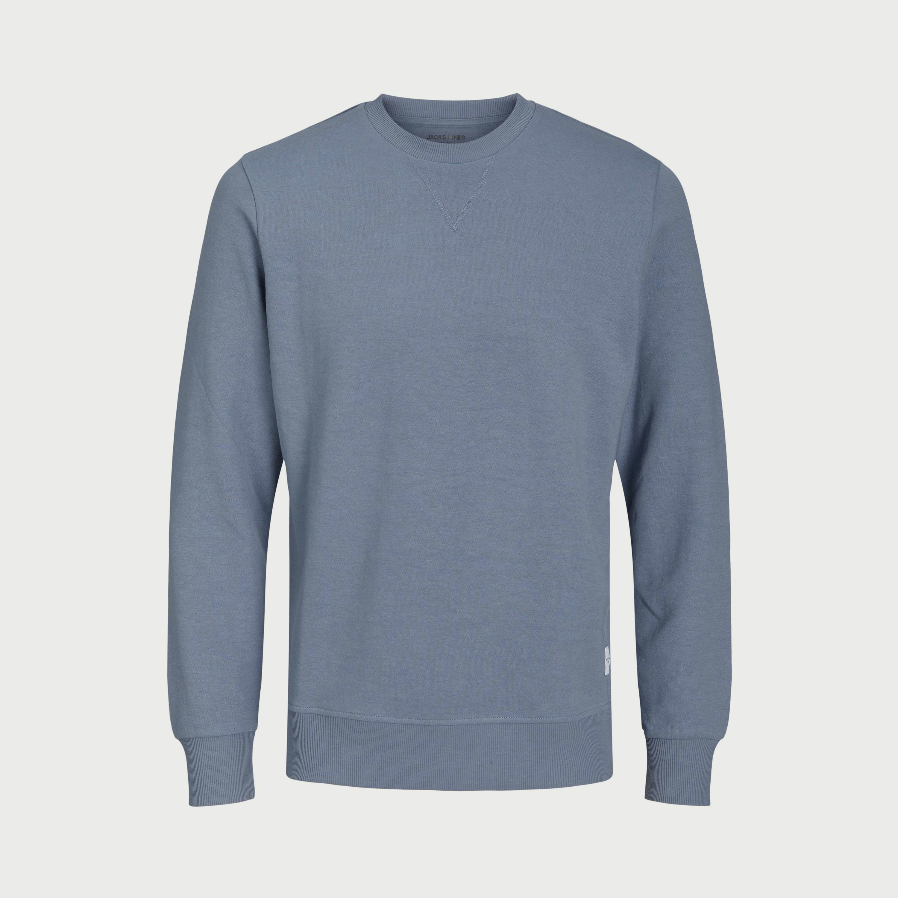 سويت شيرت من جاك آند جونز سادة بأكمام طويلة وياقة مستديرة-men-winterwear-hoodiesandsweatshirts-image-4