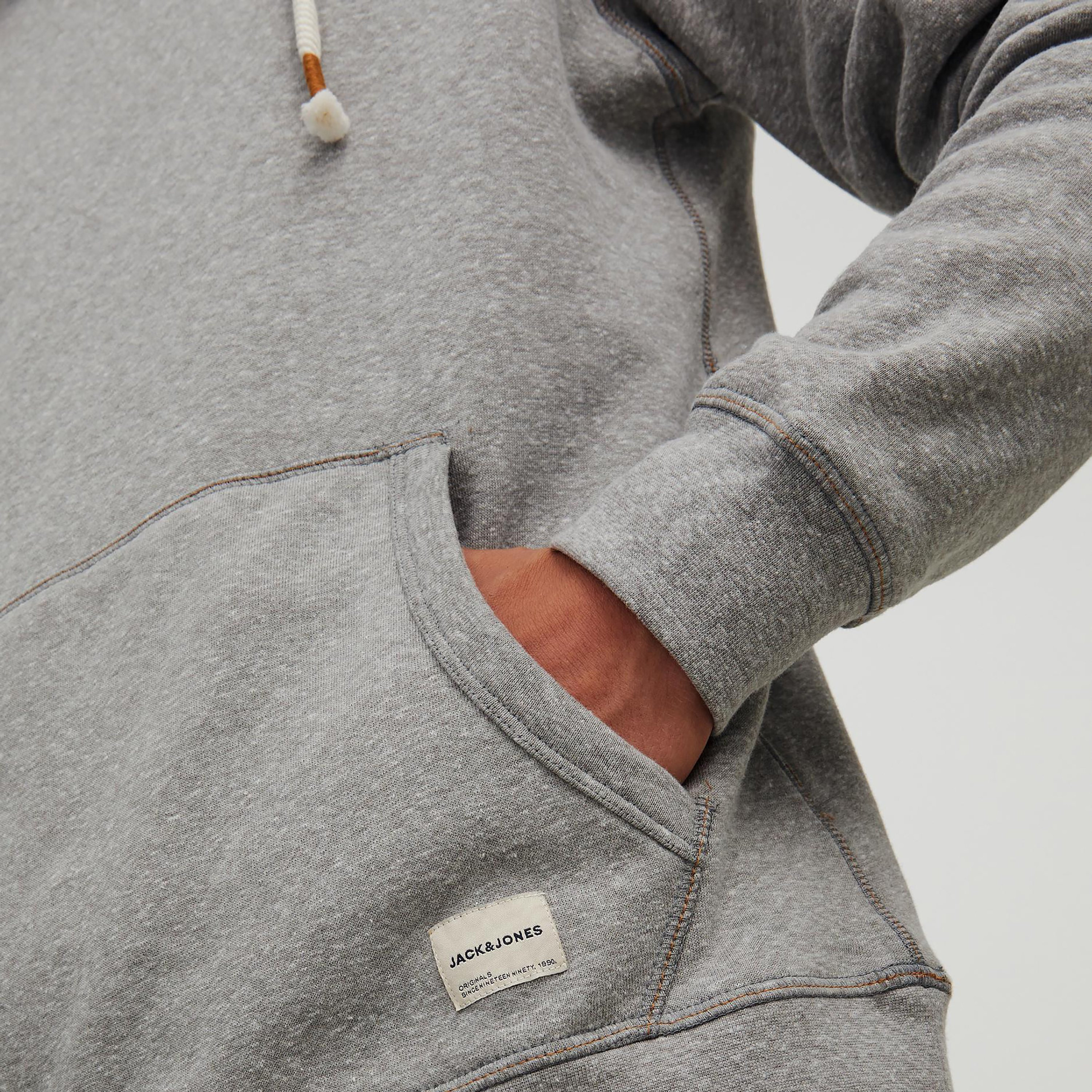 هودي جاك آند جونز بجيب كانغارو سادة بلون ازرق كحلي للرجال-men-winterwear-hoodiesandsweatshirts-image-14