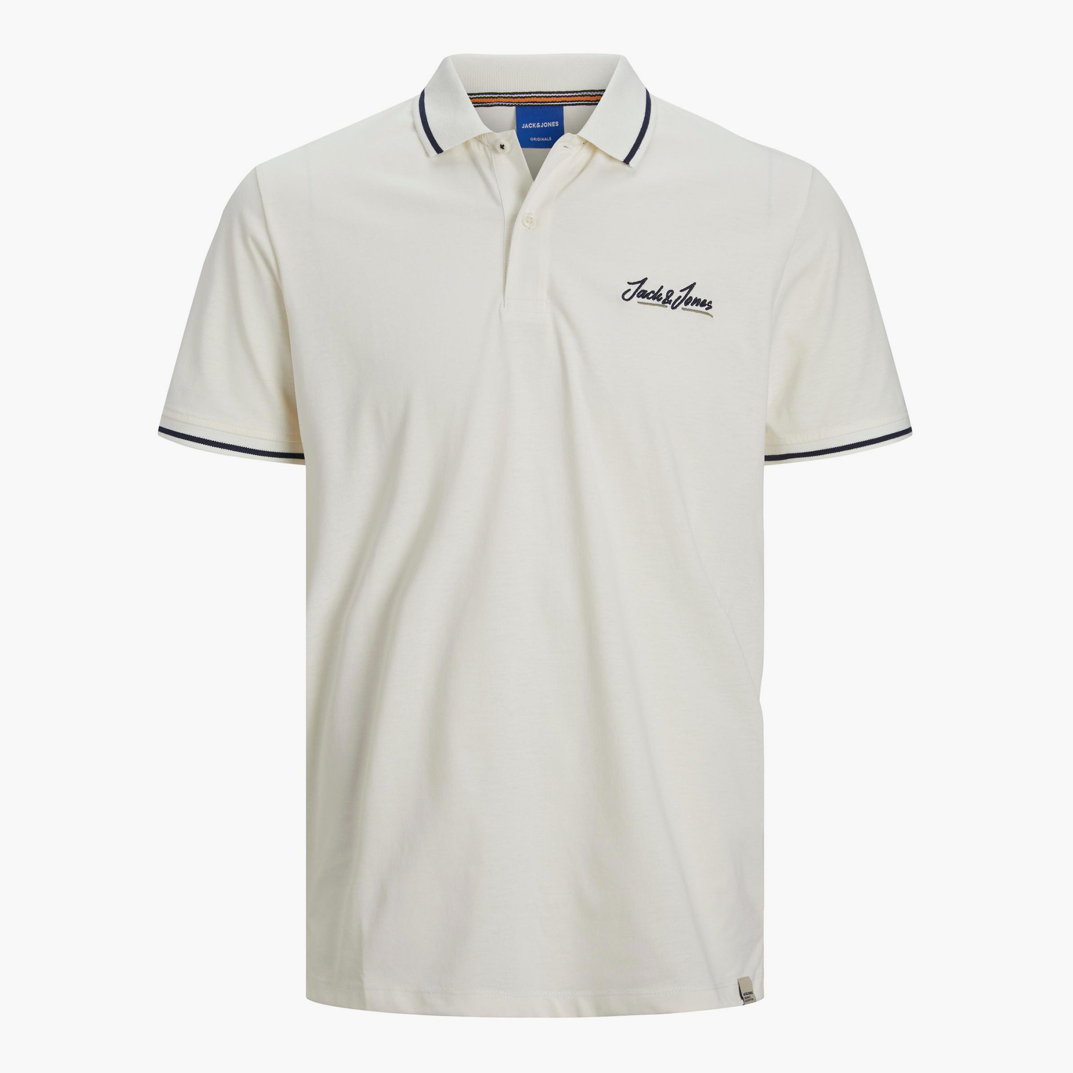 بولو تي شيرت رجالي من جاك آند جونز بأكمام قصيرة و شعار مع لون ابیض-men-clothing-tshirtsandpolos-polos-image-3