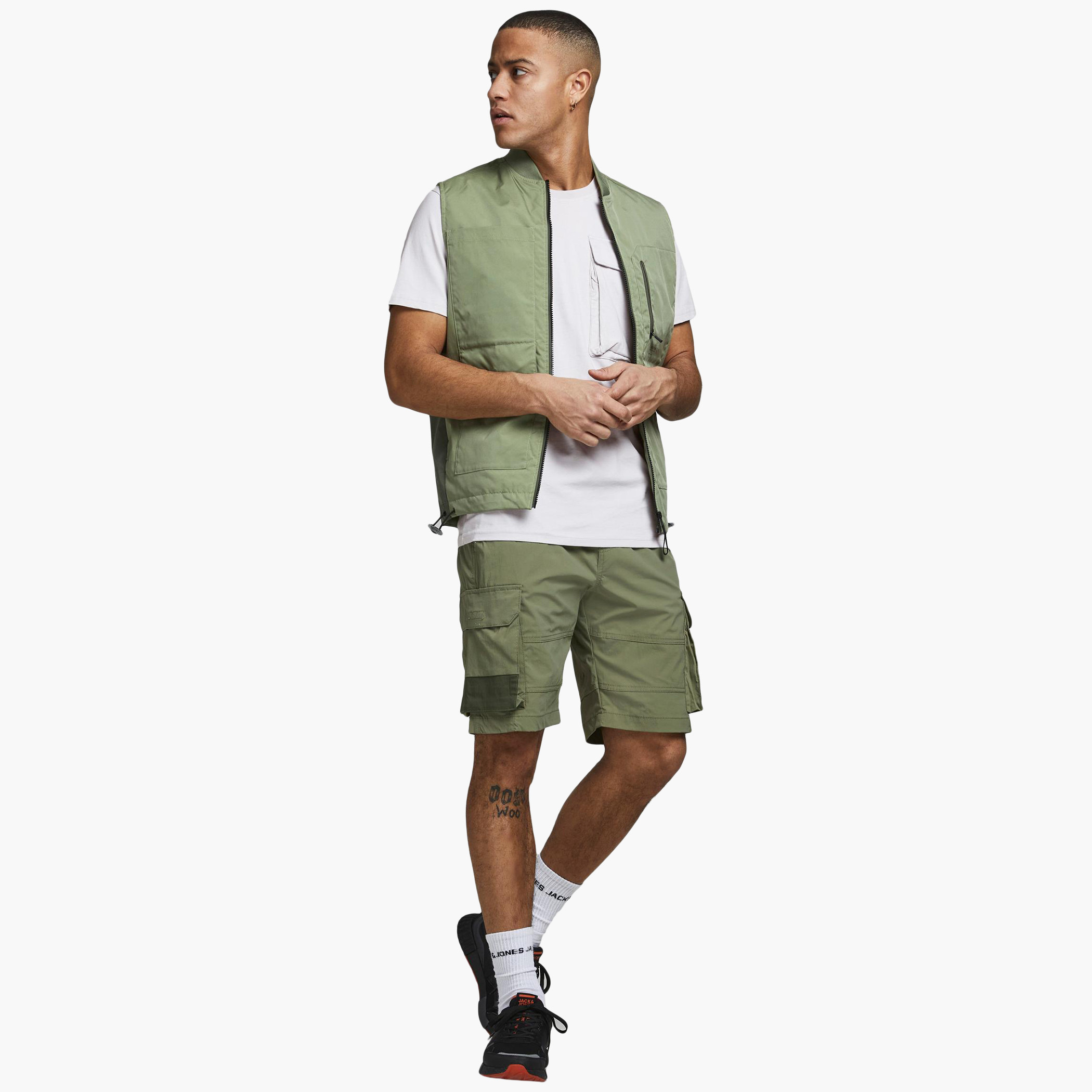 جاك آند جونس كريم قمم-men-clothing-tshirtsandpolos-tshirts-image-5
