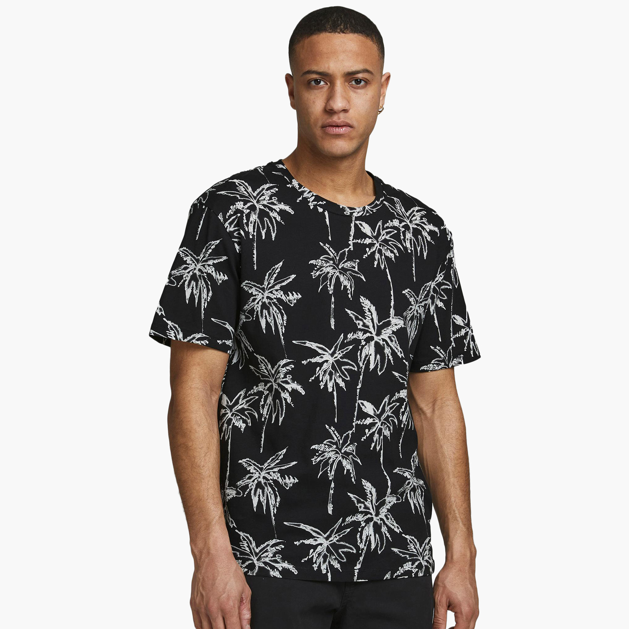 Jack & Jones Men Cotton Graphic Black T-Shirt-men-clothing-tshirtsandpolos-tshirts-image-1