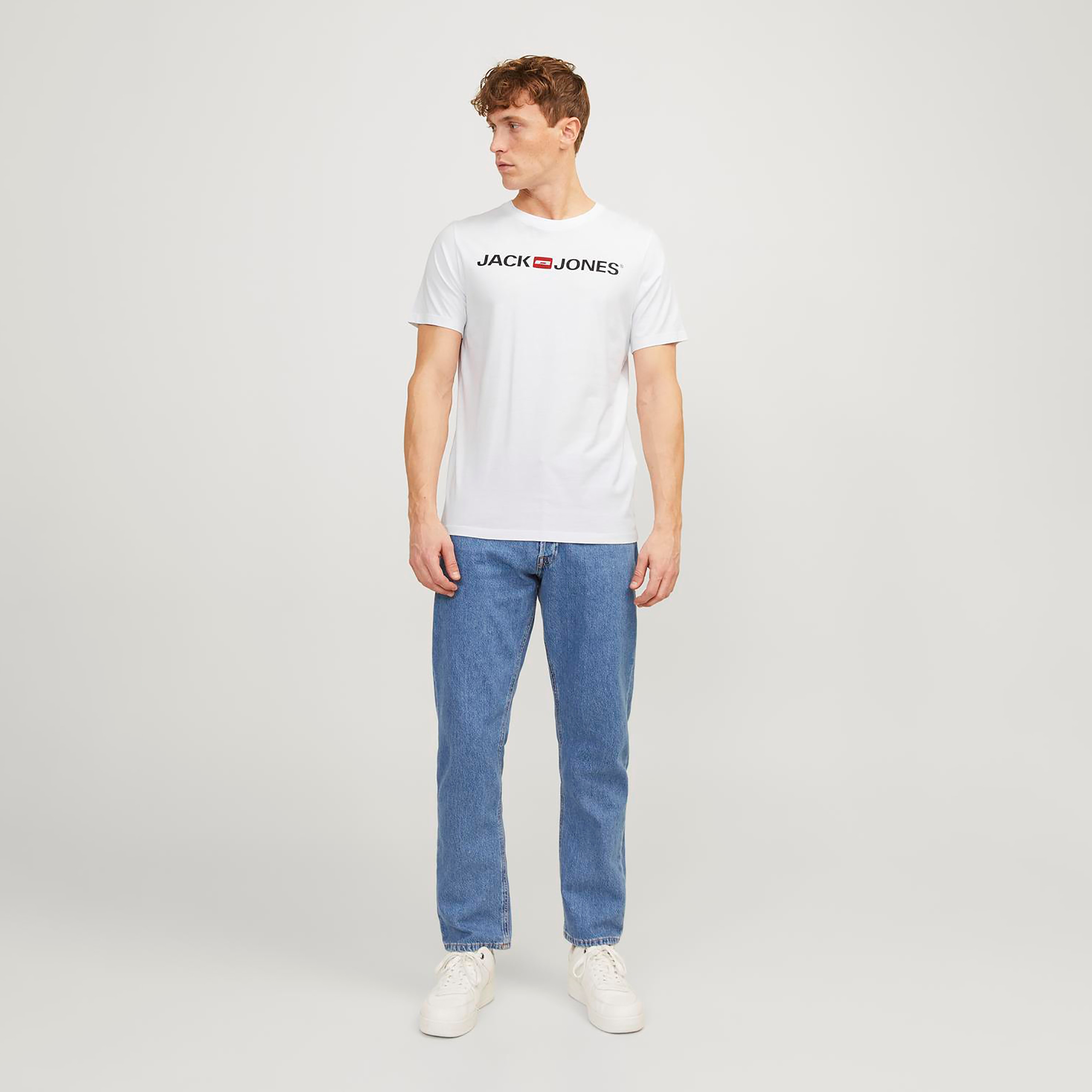 مجموعة تيشيرت بأكمام قصيرة ورقبة دائرية وشعار 3 قطع من جاك آند جونز-men-clothing-tshirtsandpolos-tshirts-image-3