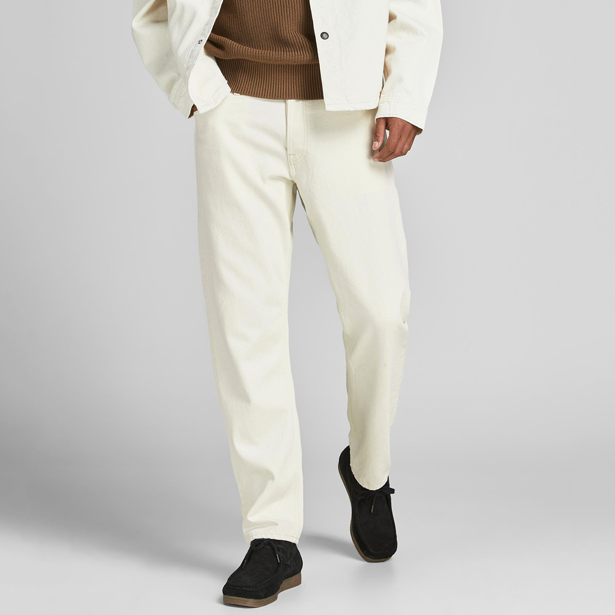 جاك آند جونز بنطلون جينز رجالي بأزرار وجيوب أوف وايت-men-clothing-bottoms-jeans-image-8