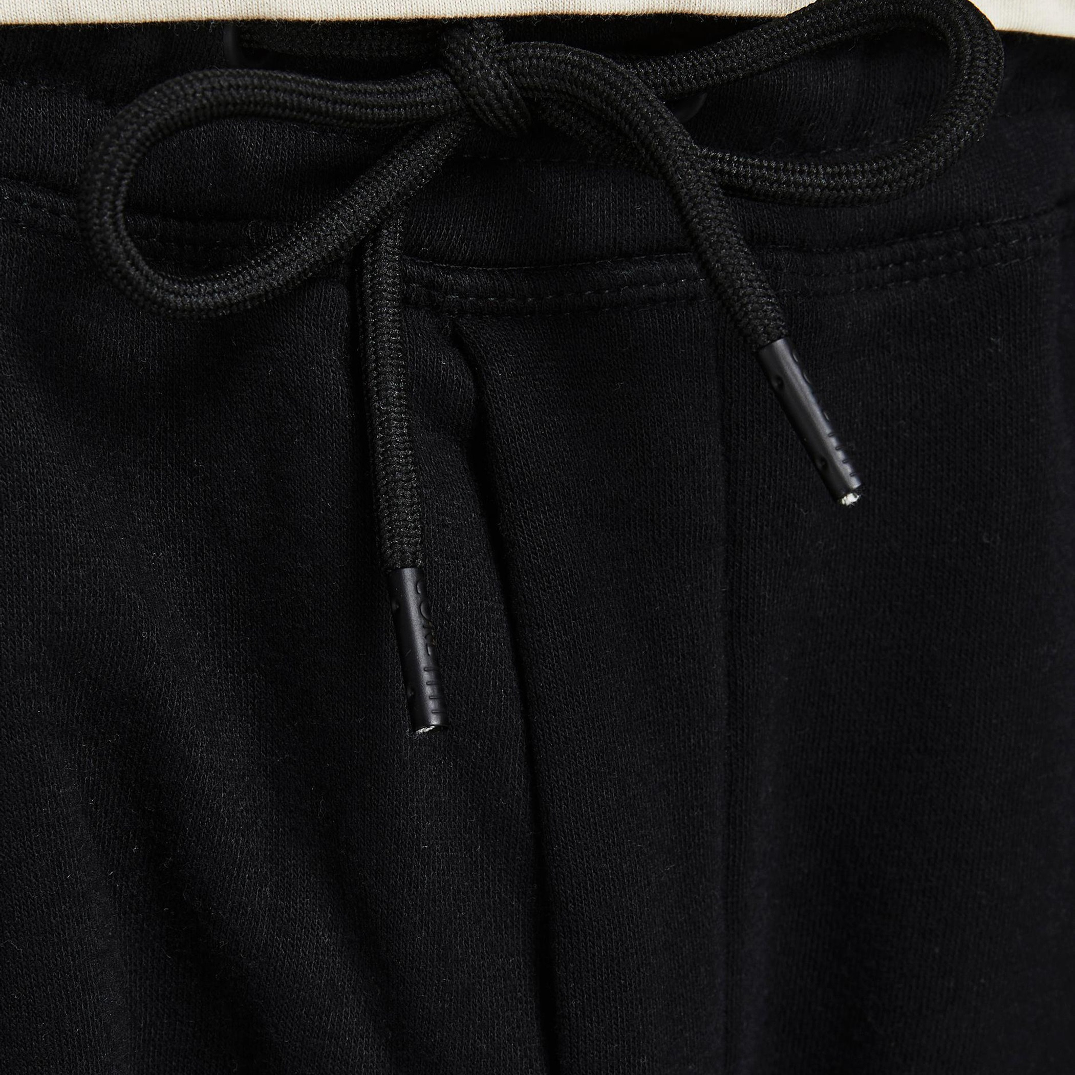 Jack & Jones Men Solid Cargo Sweat Pant with Drawstring Closure-men-clothing-bottoms-joggers-image-7