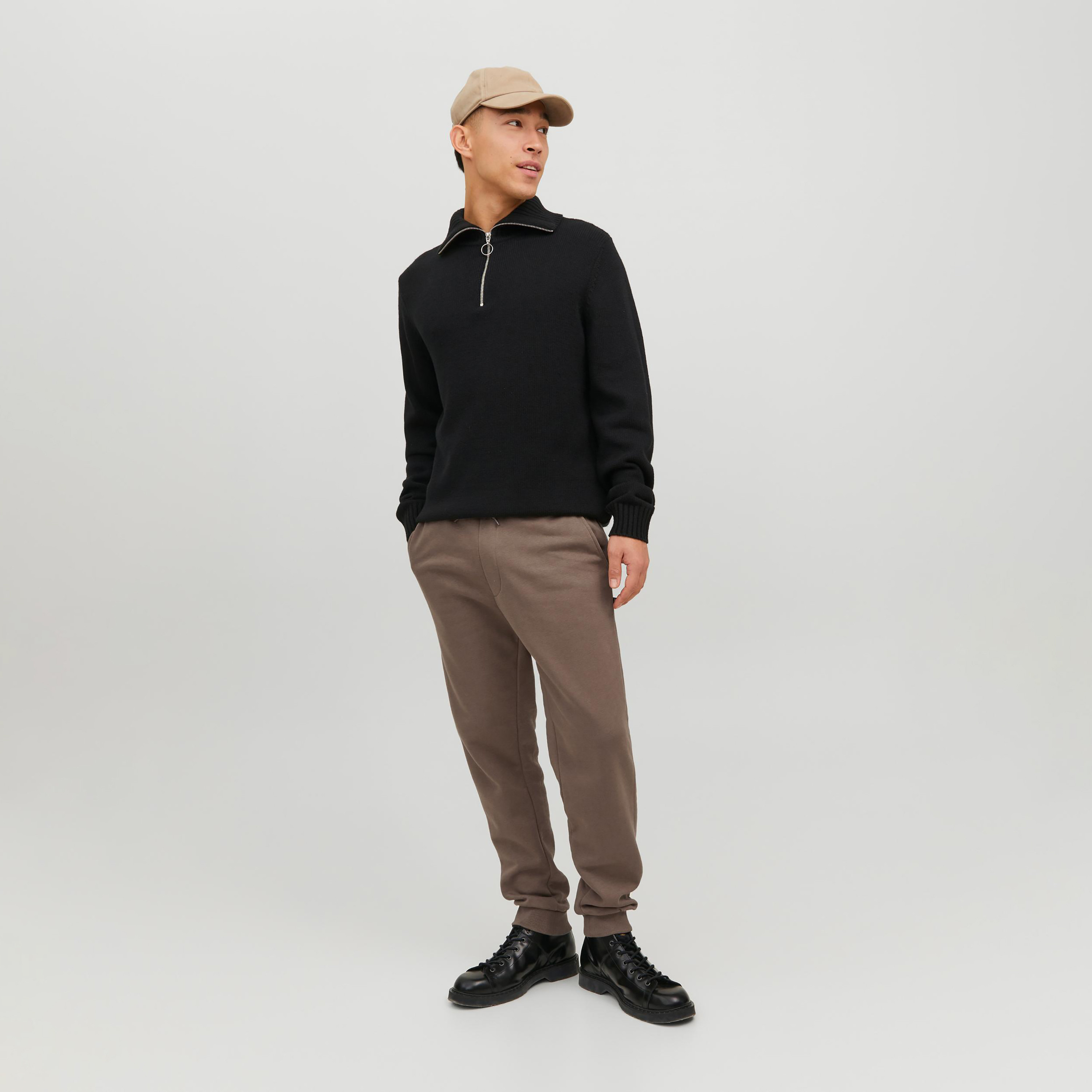 Jack & Jones Plain Mid Waist Drawstring Joggers-men-clothing-bottoms-joggers-image-7