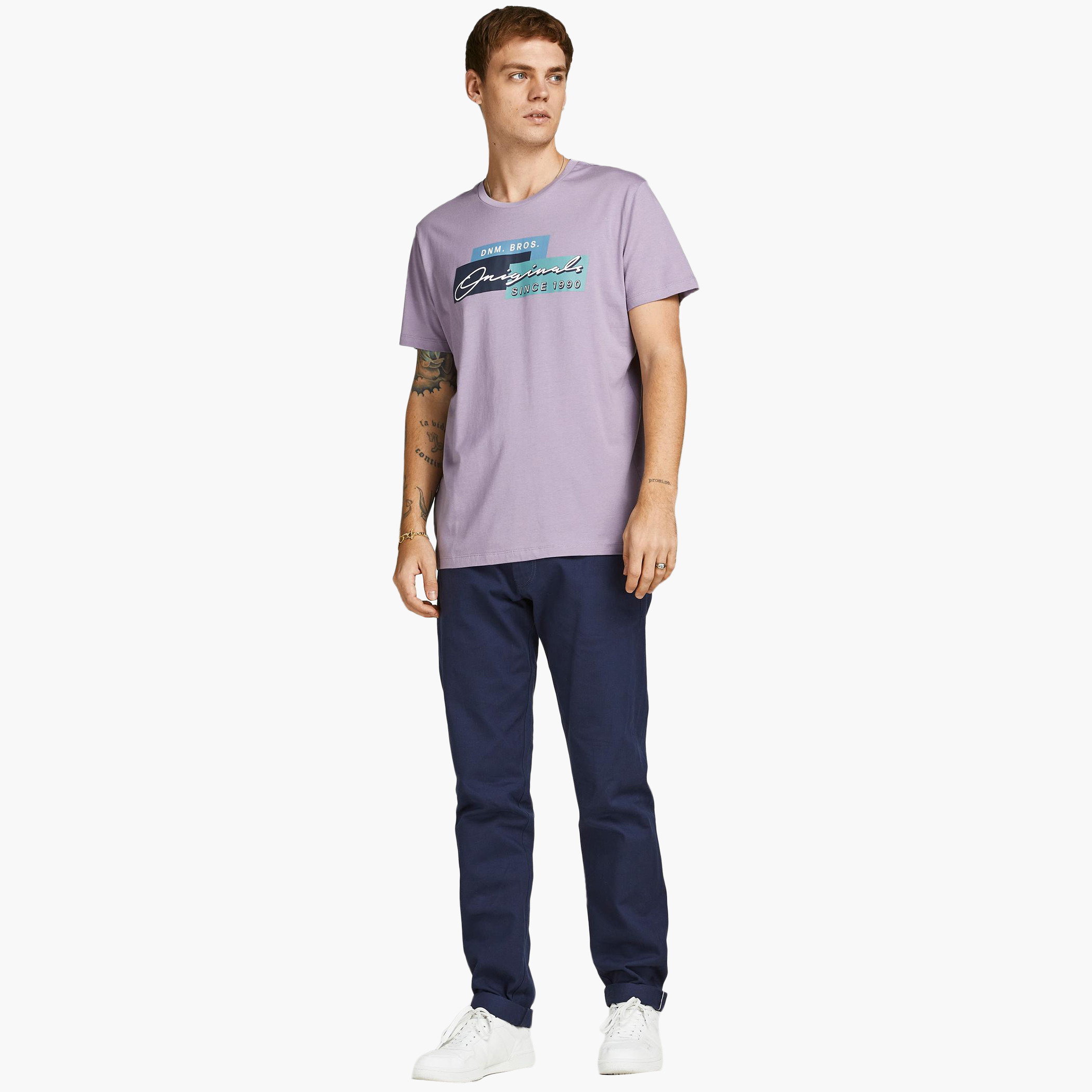 تيشيرت بطبعات وياقة ضيّقة وأكمام قصيرة من جاك & جونز-men-clothing-tshirtsandpolos-tshirts-image-6