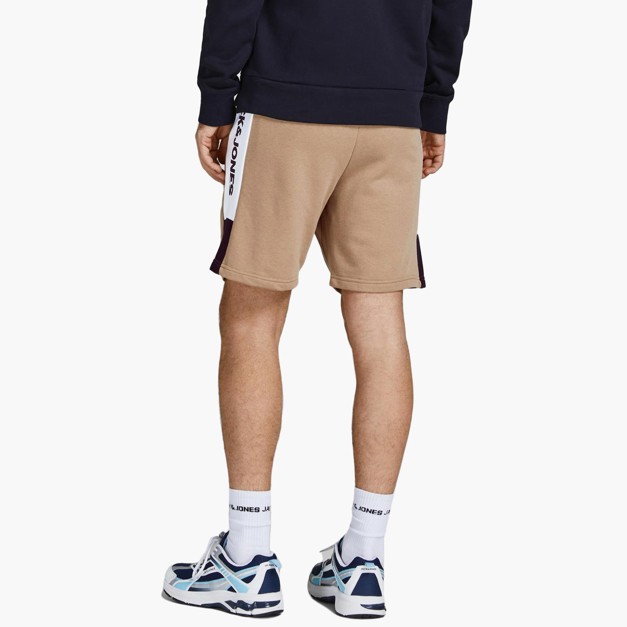 جاك آند جونس بنى السراويل القصيرة-men-clothing-bottoms-shorts-image-2