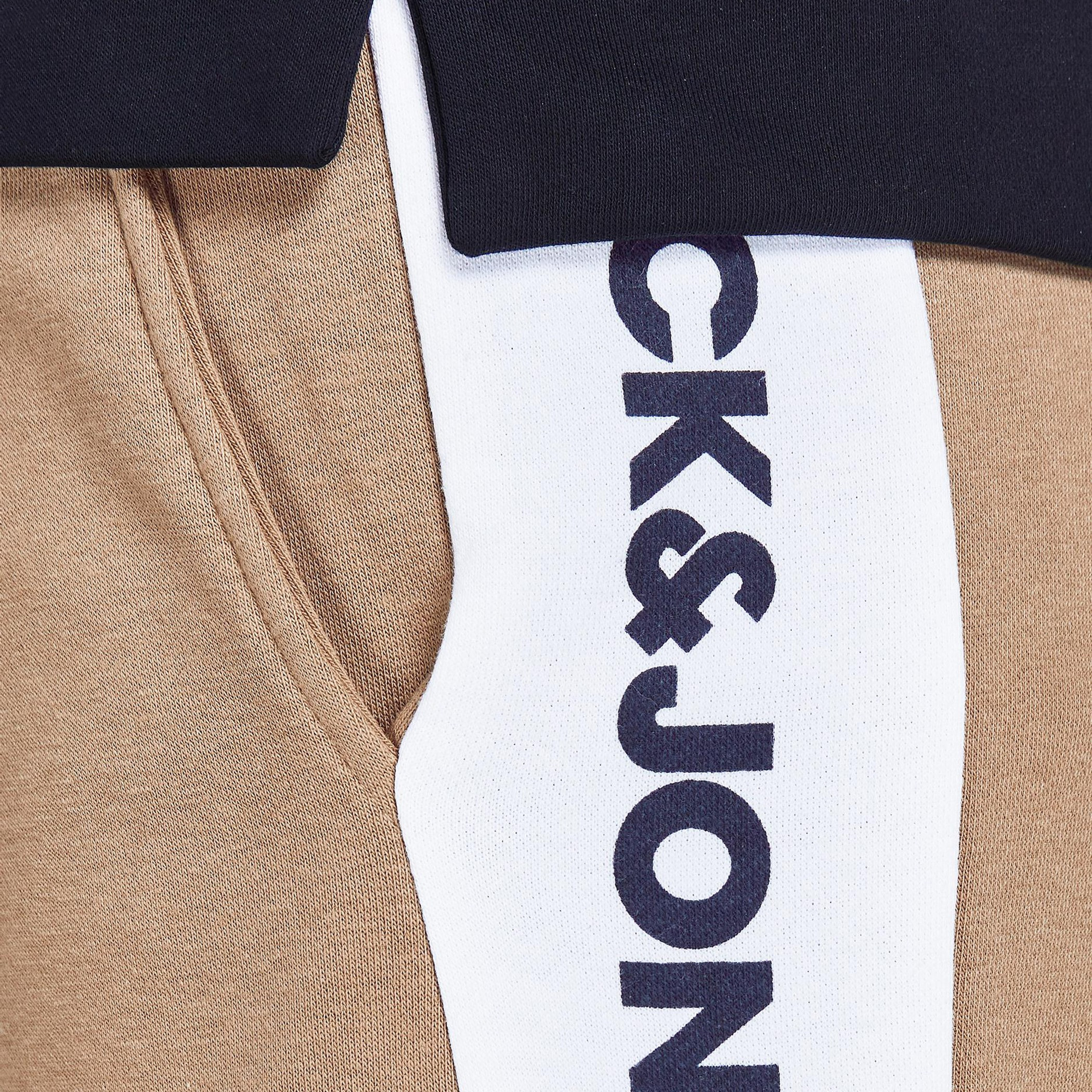 جاك آند جونس بنى السراويل القصيرة-men-clothing-bottoms-shorts-image-3