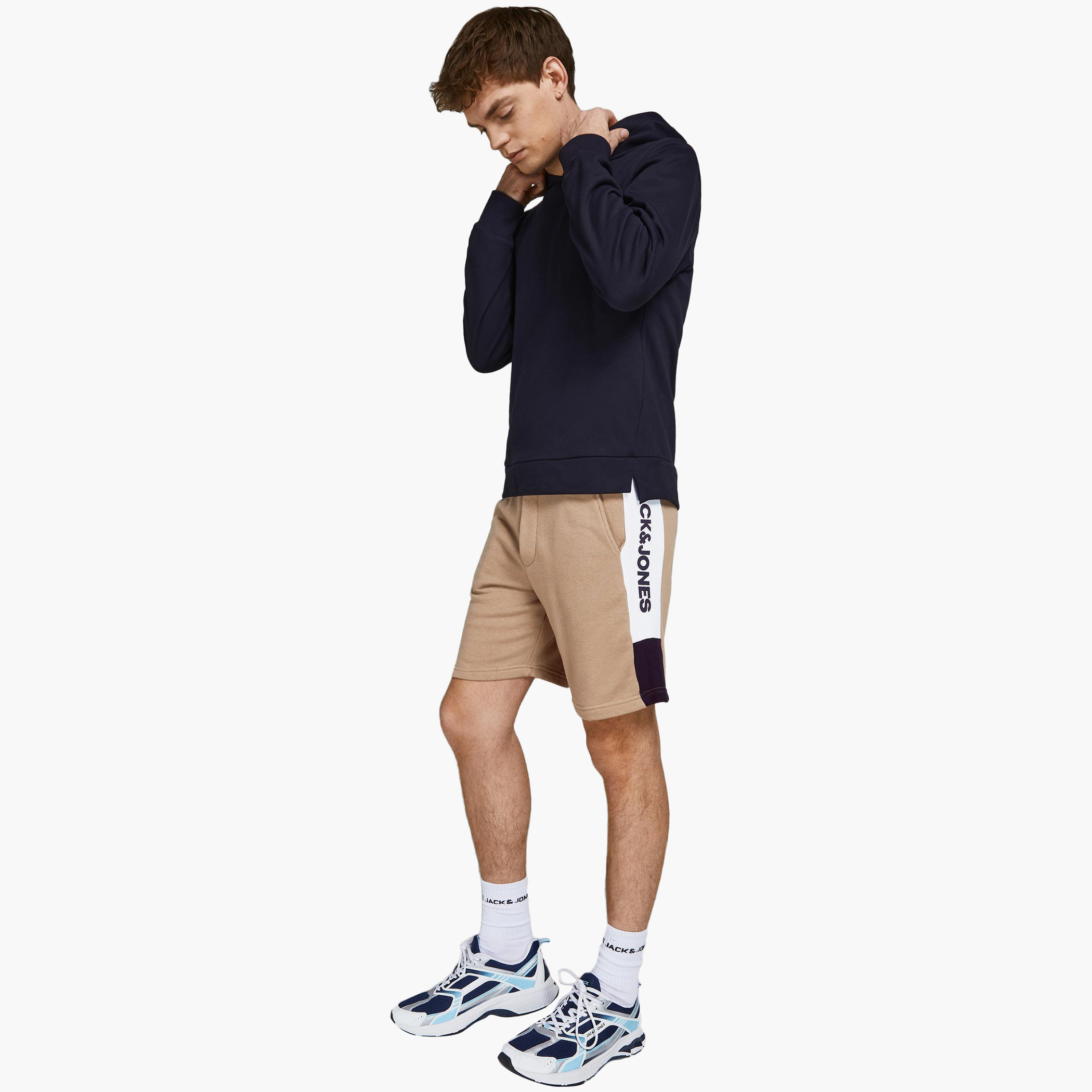 جاك آند جونس بنى السراويل القصيرة-men-clothing-bottoms-shorts-image-4
