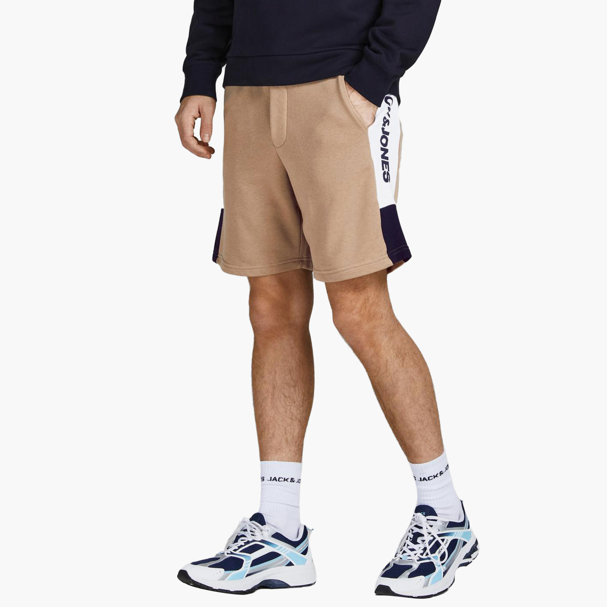 جاك آند جونس بنى السراويل القصيرة-men-clothing-bottoms-shorts-image-5