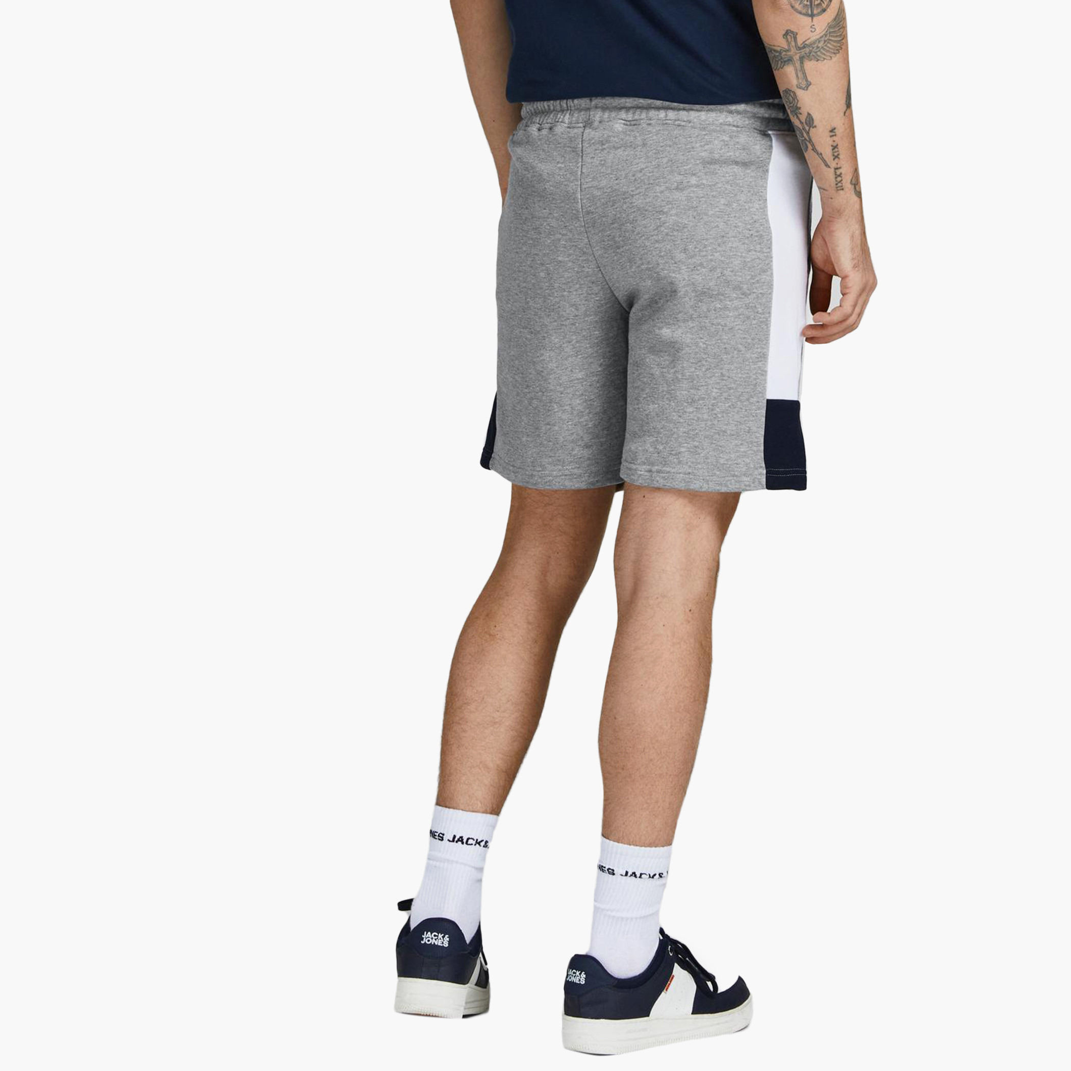 جاك آند جونس رمادي السراويل القصيرة-men-clothing-bottoms-shorts-image-2