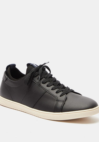 Lee Cooper Men's Solid Lace-Up Sneakers