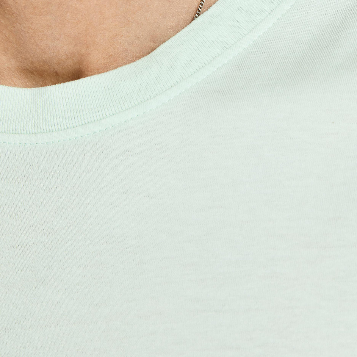 تي شيرت رجالي من جاك وجون بأكمام قصيرة وياقة دائرية وشعار منت-men-clothing-tshirtsandpolos-tshirts-image-6