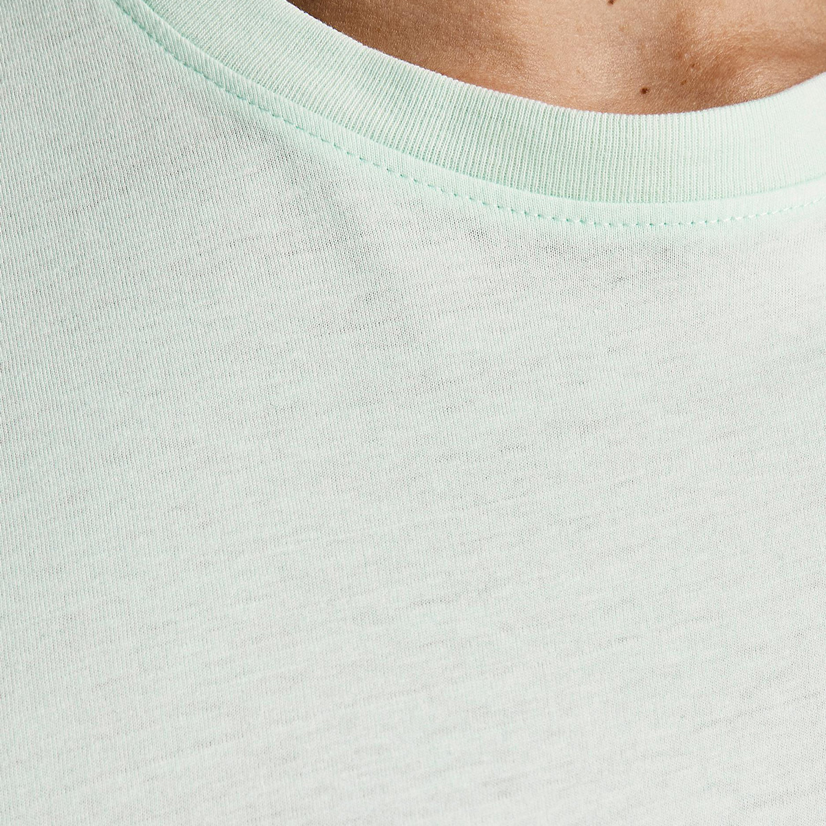 تي شيرت رجالي من جاك وجون بأكمام قصيرة وياقة دائرية وشعار منت-men-clothing-tshirtsandpolos-tshirts-image-7