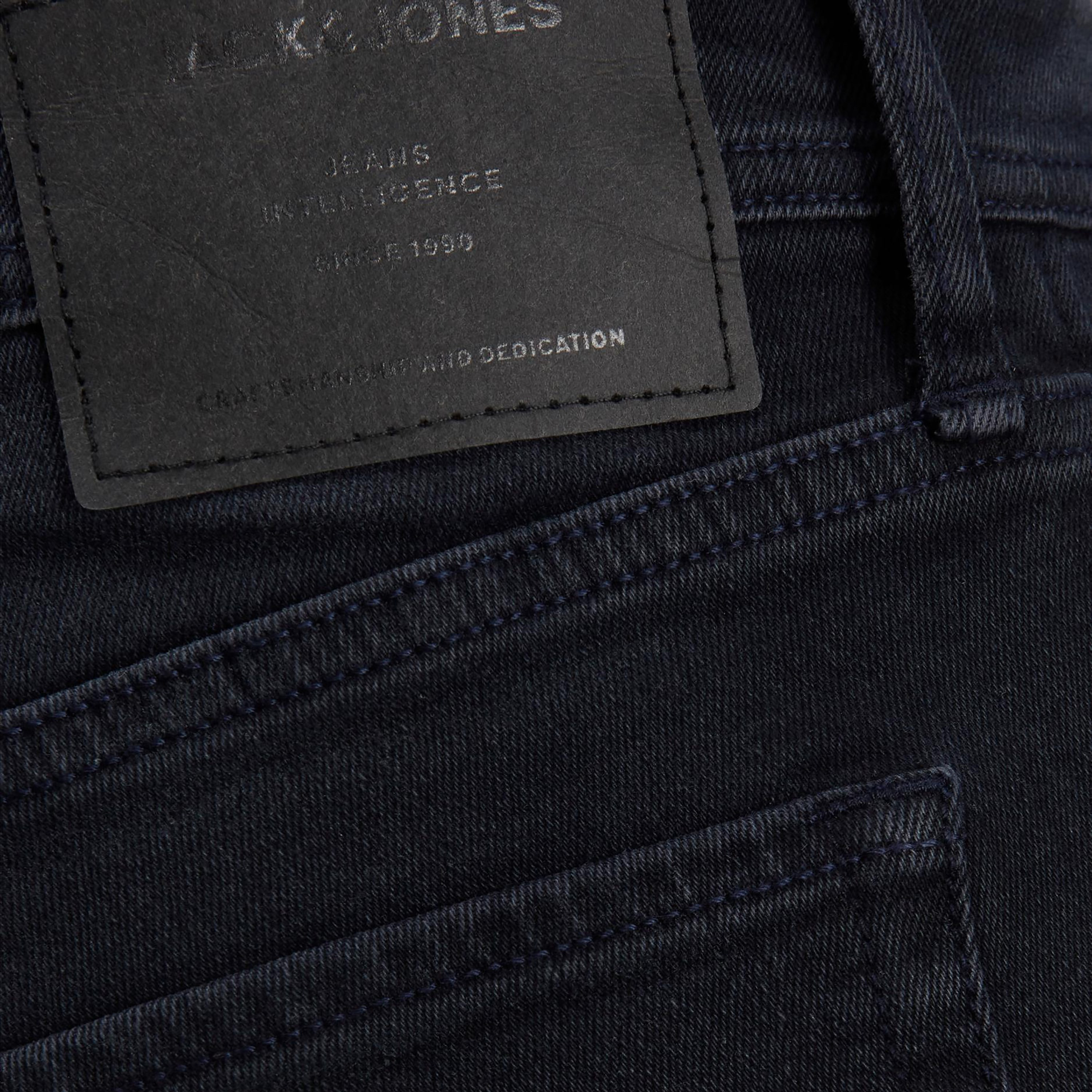 بنطلون جينز من جاك اند جونز بقصّة ضيقة مع منخفض الارتفاع للرجال-men-clothing-jeans-image-3