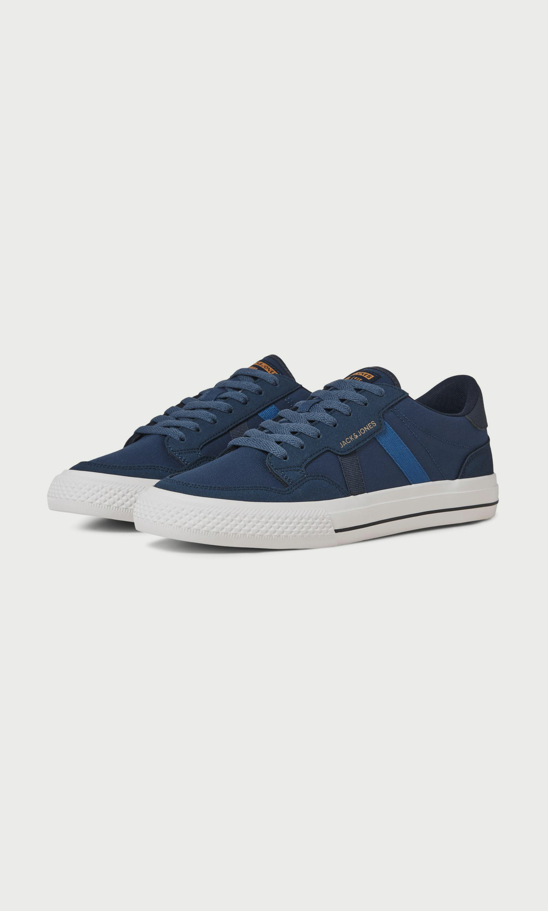 Jack & Jones Men Low Top Sneakers-men-shoes-sneakers-image-1