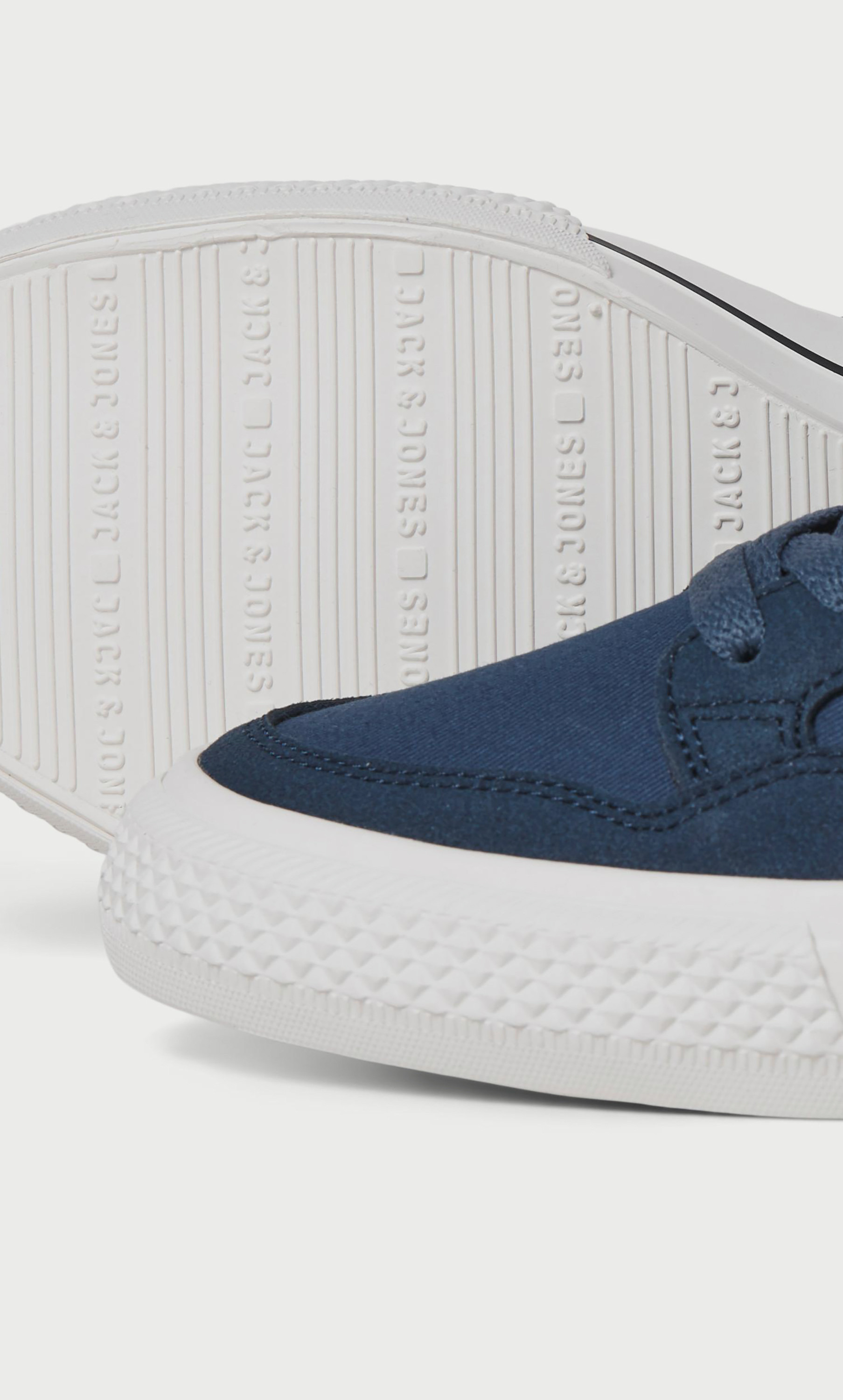 Jack & Jones Men Low Top Sneakers-men-shoes-sneakers-image-4