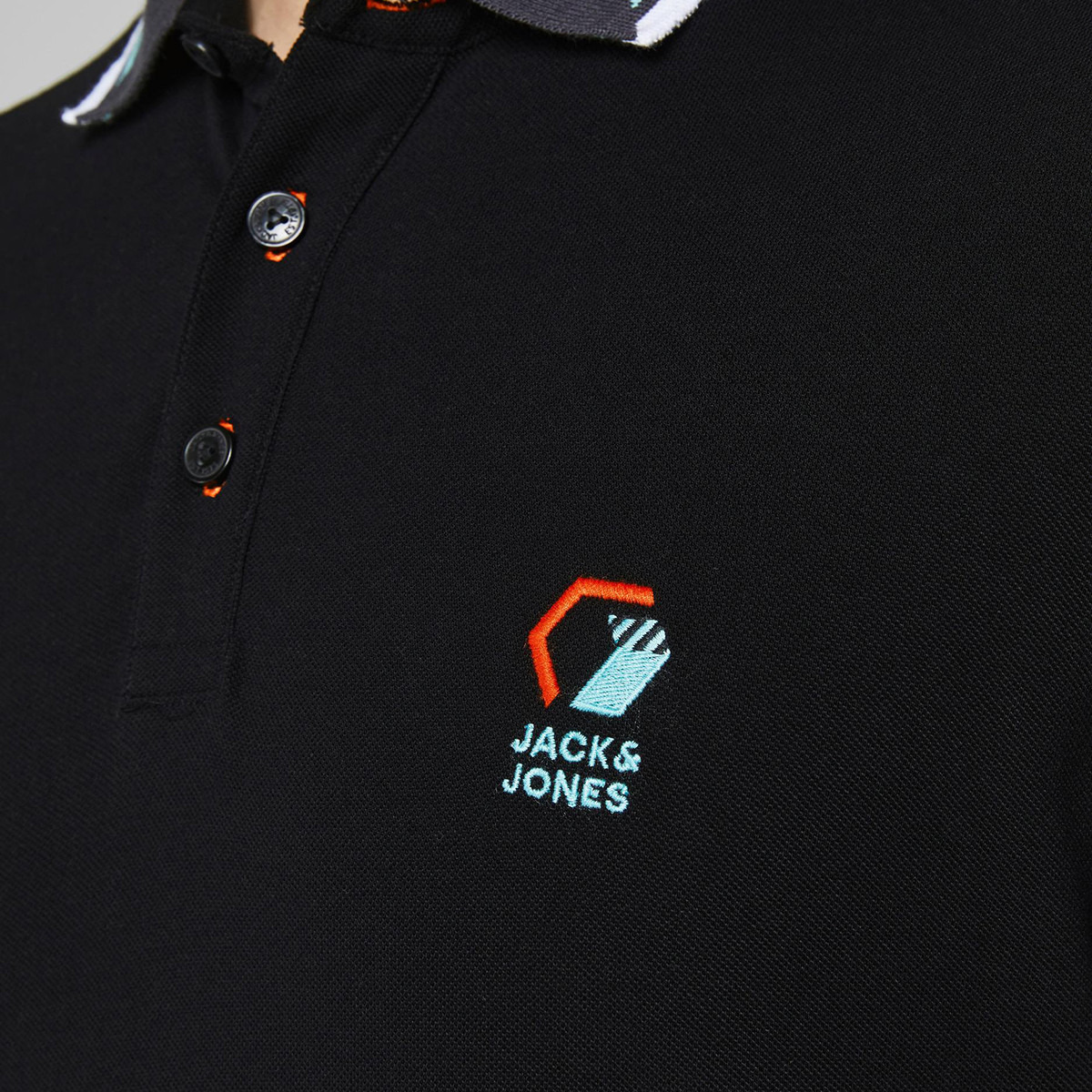 قميص بولو جاك آند جونز بأكمام قصيرة وشعار أسود للرجال-men-clothing-tshirtsandpolos-polos-image-5