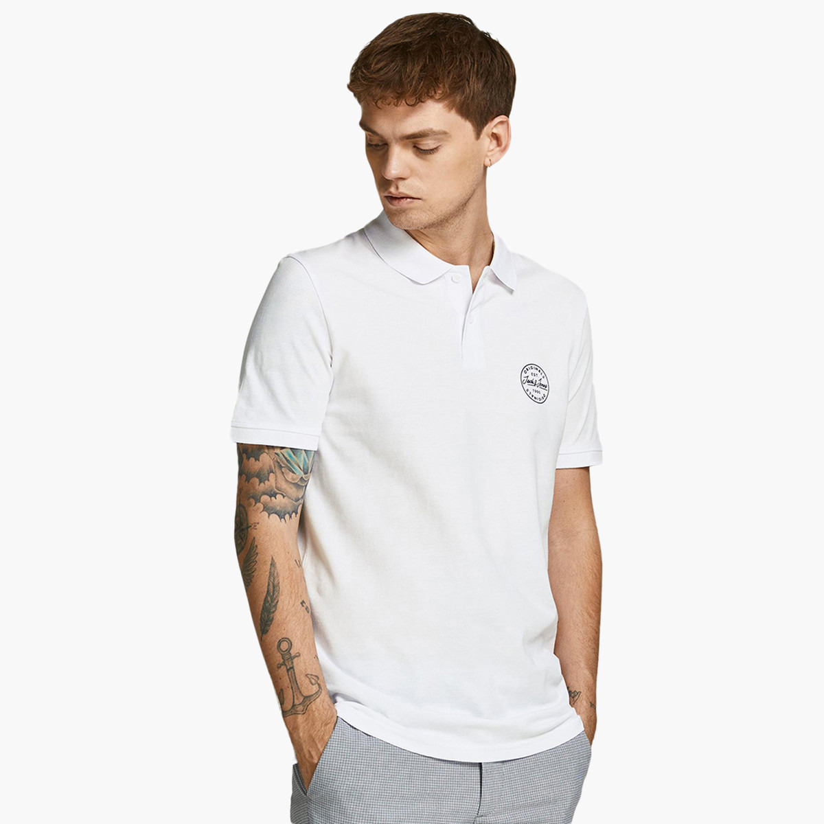 بولو تي شيرت ذو ياقة من جاك آند جونز بأكمام قصيرة مع شعار -men-clothing-tshirtsandpolos-polos-image-1