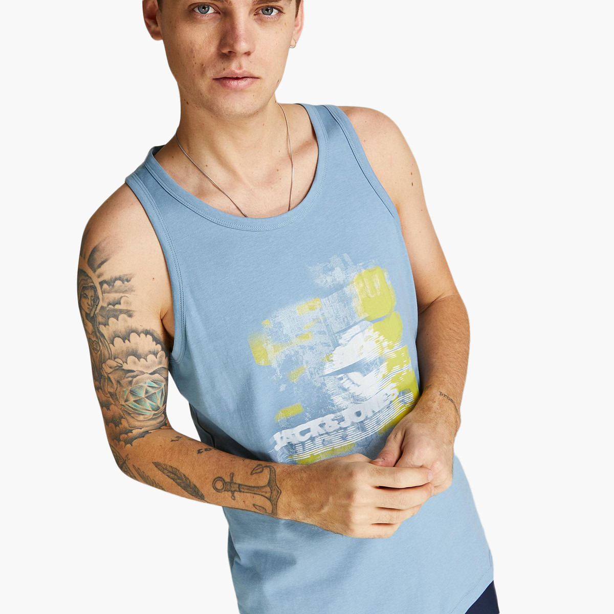 جاك آند جونس أزرق سترة-men-clothing-tshirtsandpolos-vests-image-6