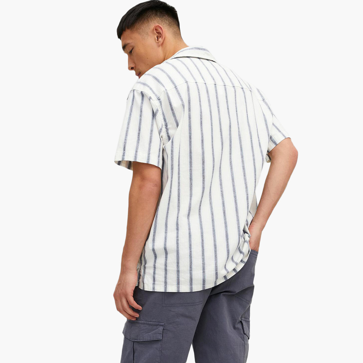 جاك آند جونز قميص أبيض مخطط بياقة مع جيب على الصدر-men-clothing-shirts-image-2