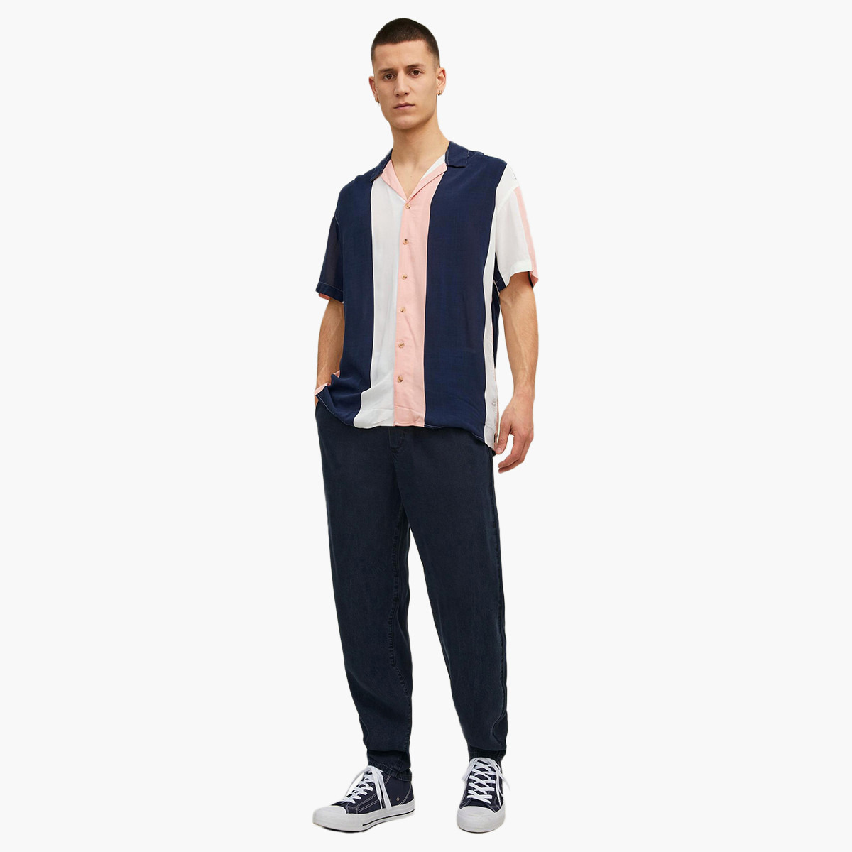 قميص جاك آند جونز رجالي متعدد الألوان مقلم ذو ياقة مسترخية-men-clothing-shirts-image-6