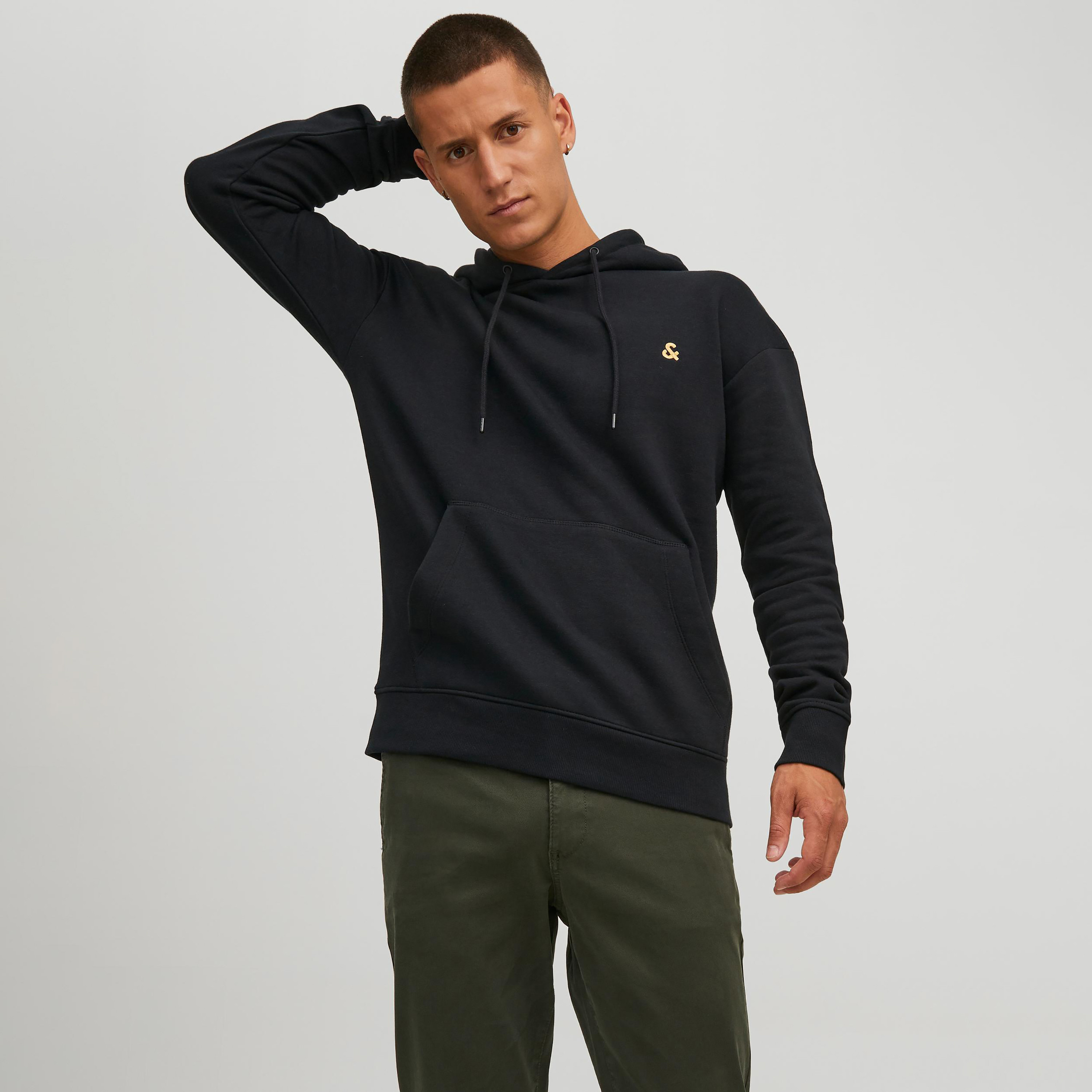 هودي من جاك آند جونز سادة بأكمام طويلة وجيب كانغارو-men-winterwear-hoodiesandsweatshirts-image-6