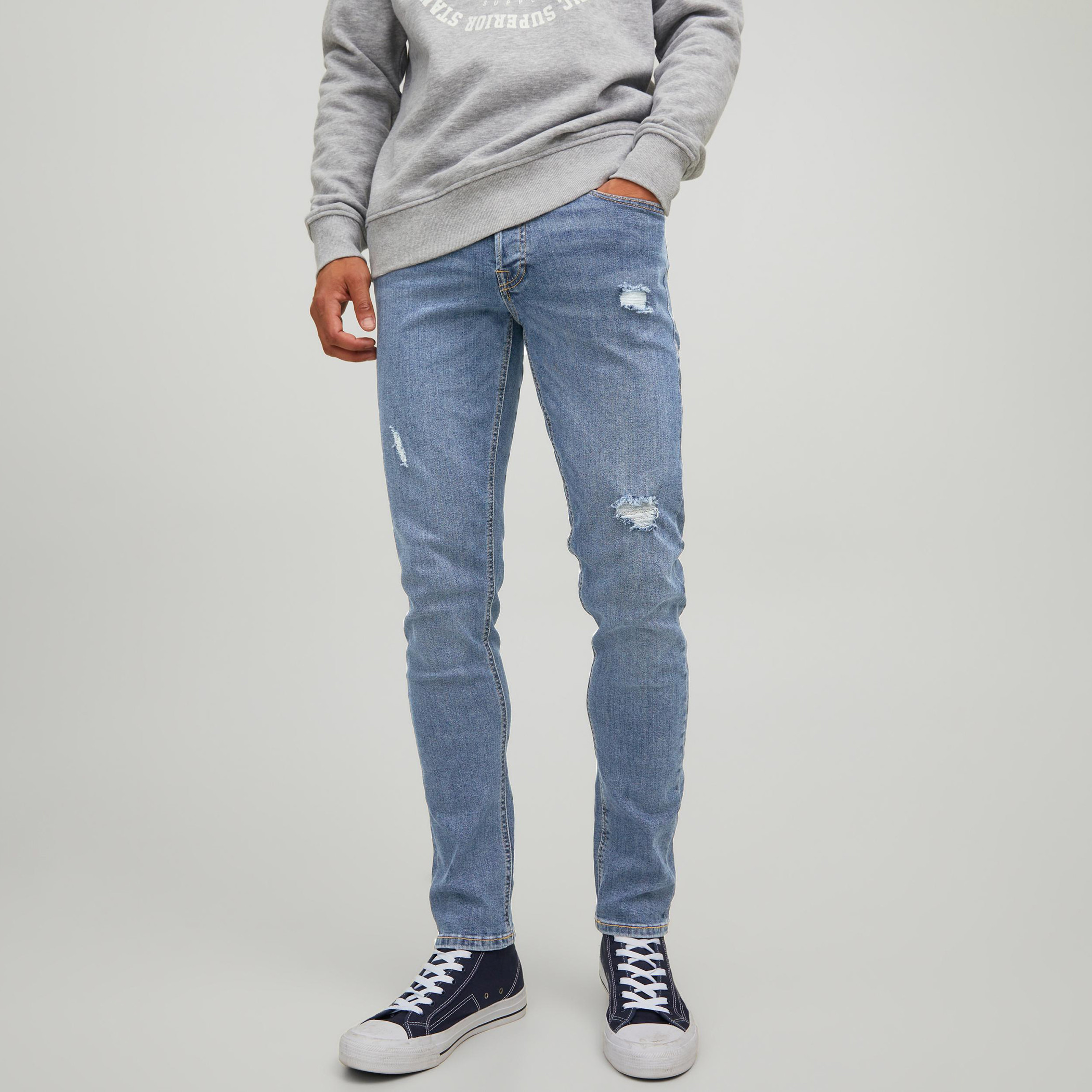 بنطلون جينز جاك آند جونز رجالي بلون أزرق ممزق مع سليم فيت بجيوب-men-clothing-bottoms-jeans-image-1