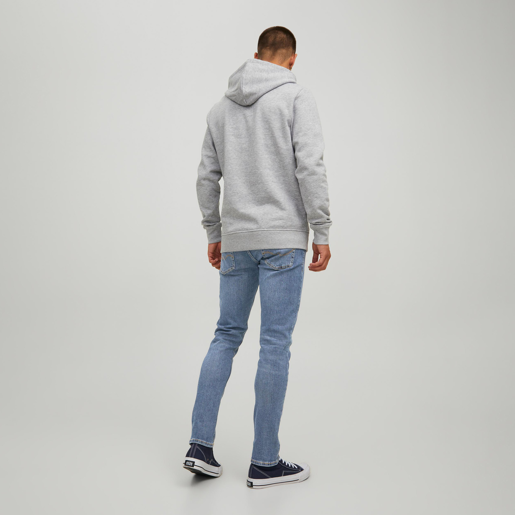 بنطلون جينز جاك آند جونز رجالي بلون أزرق ممزق مع سليم فيت بجيوب-men-clothing-bottoms-jeans-image-6