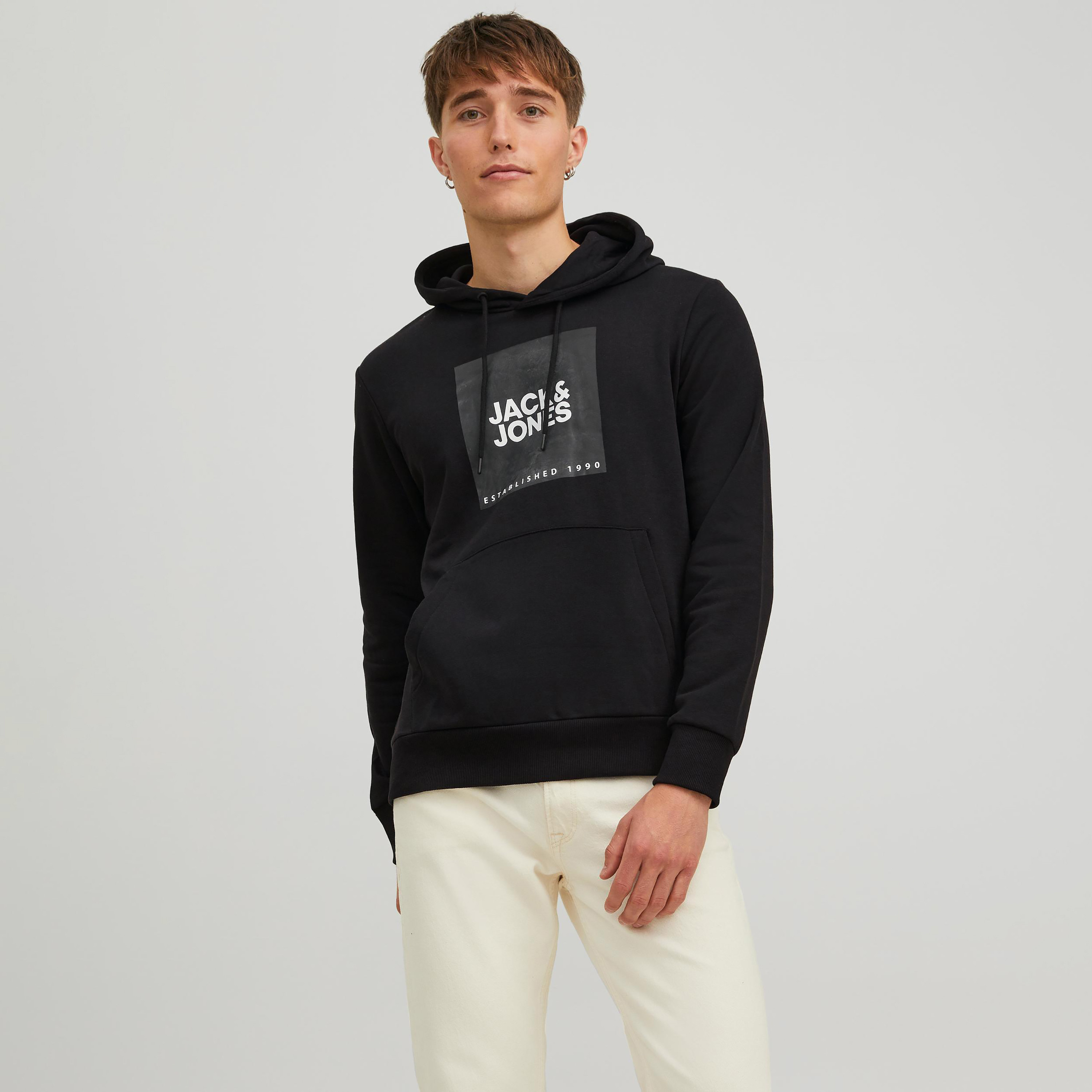 هودي جاك آند جونز بجيب كانغارو مع مطبوع-men-winterwear-hoodiesandsweatshirts-image-1