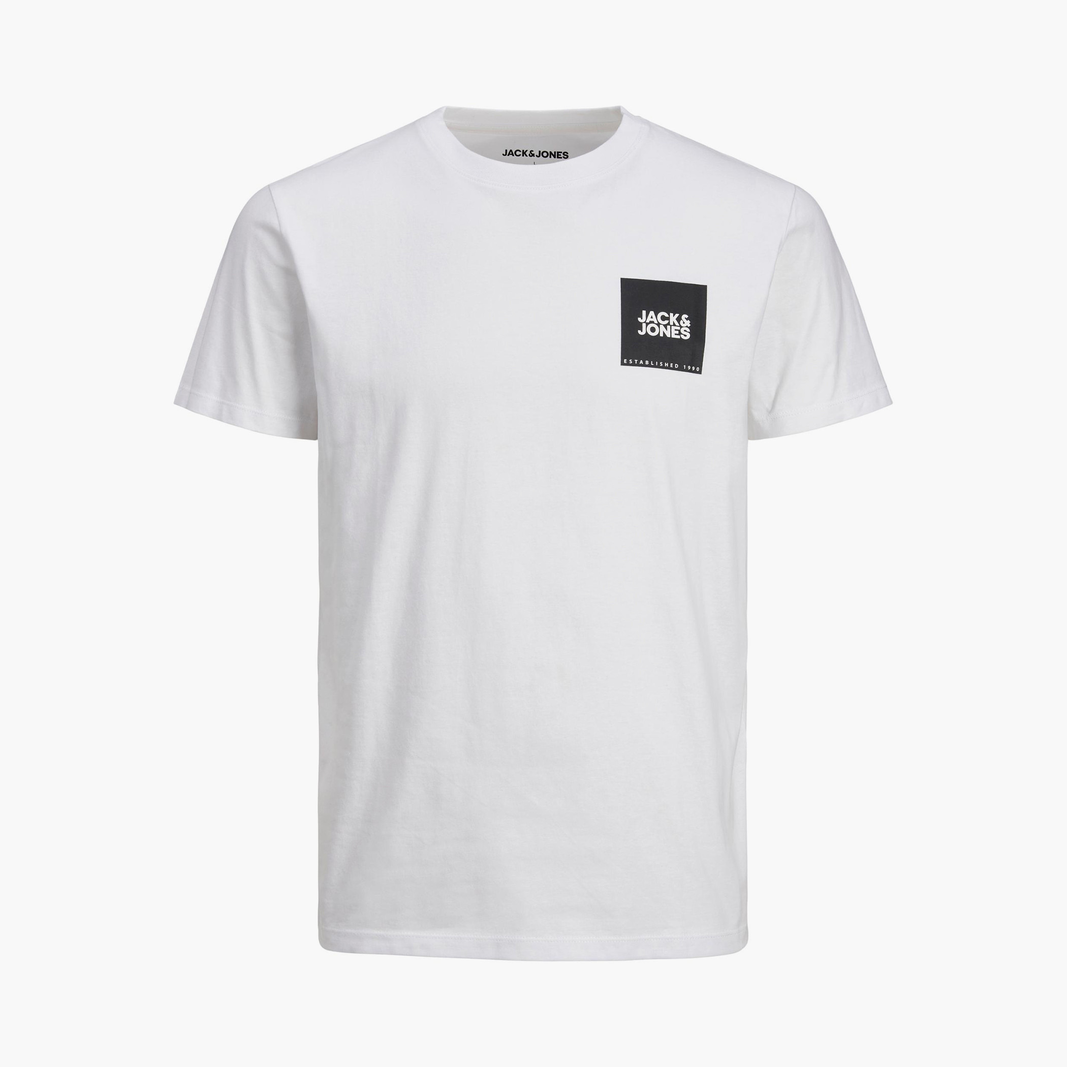 تي شيرت رجالي من جاك آند جونز بأكمام قصيرة و ياقة مستديرة و شعار مع لون ابیض-men-clothing-tshirtsandpolos-tshirts-image-1