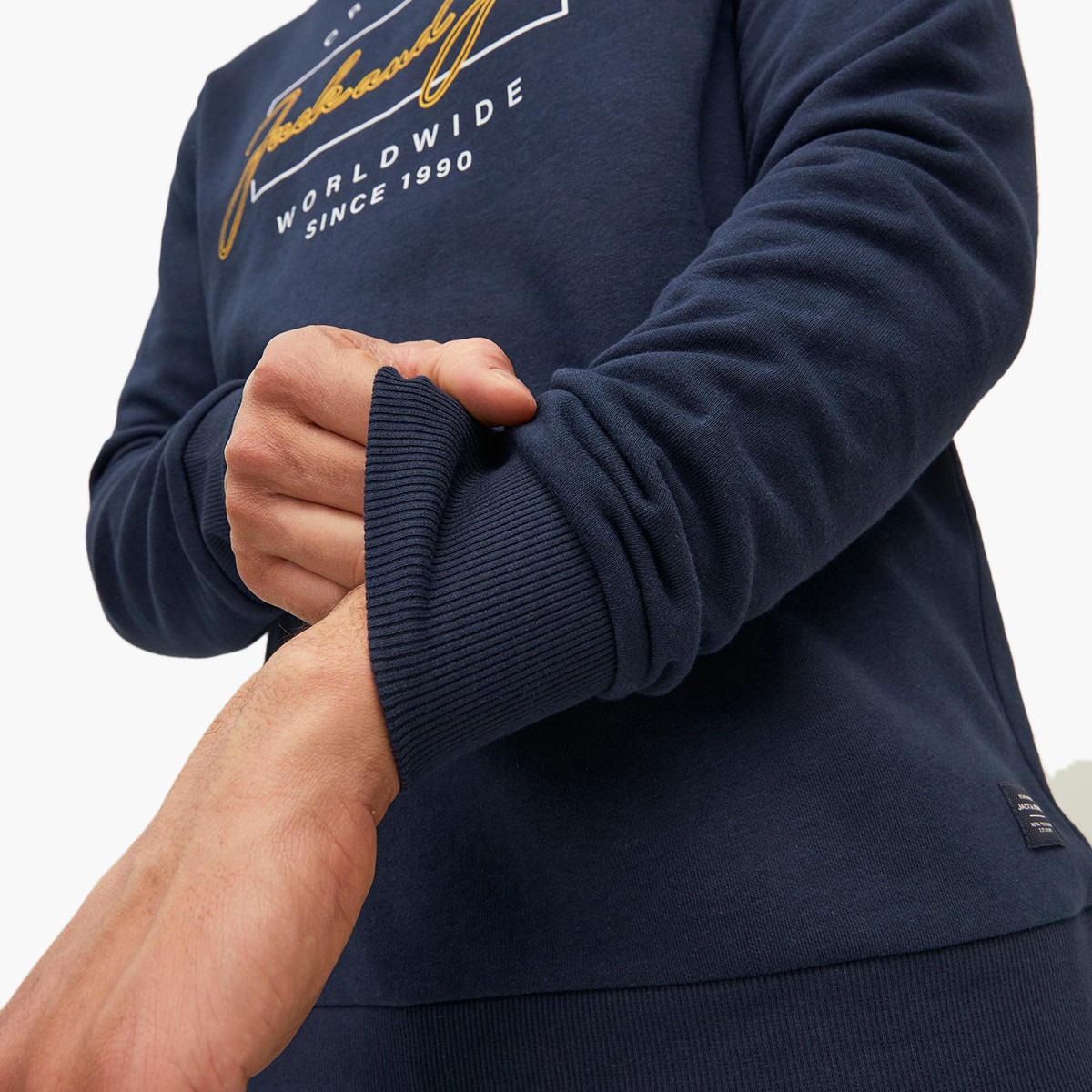 قميص من النوع الثقيل جاك آند جونز للرجال باللون الأزرق الداكن برقبة مستديرة-men-winterwear-hoodiesandsweatshirts-image-5