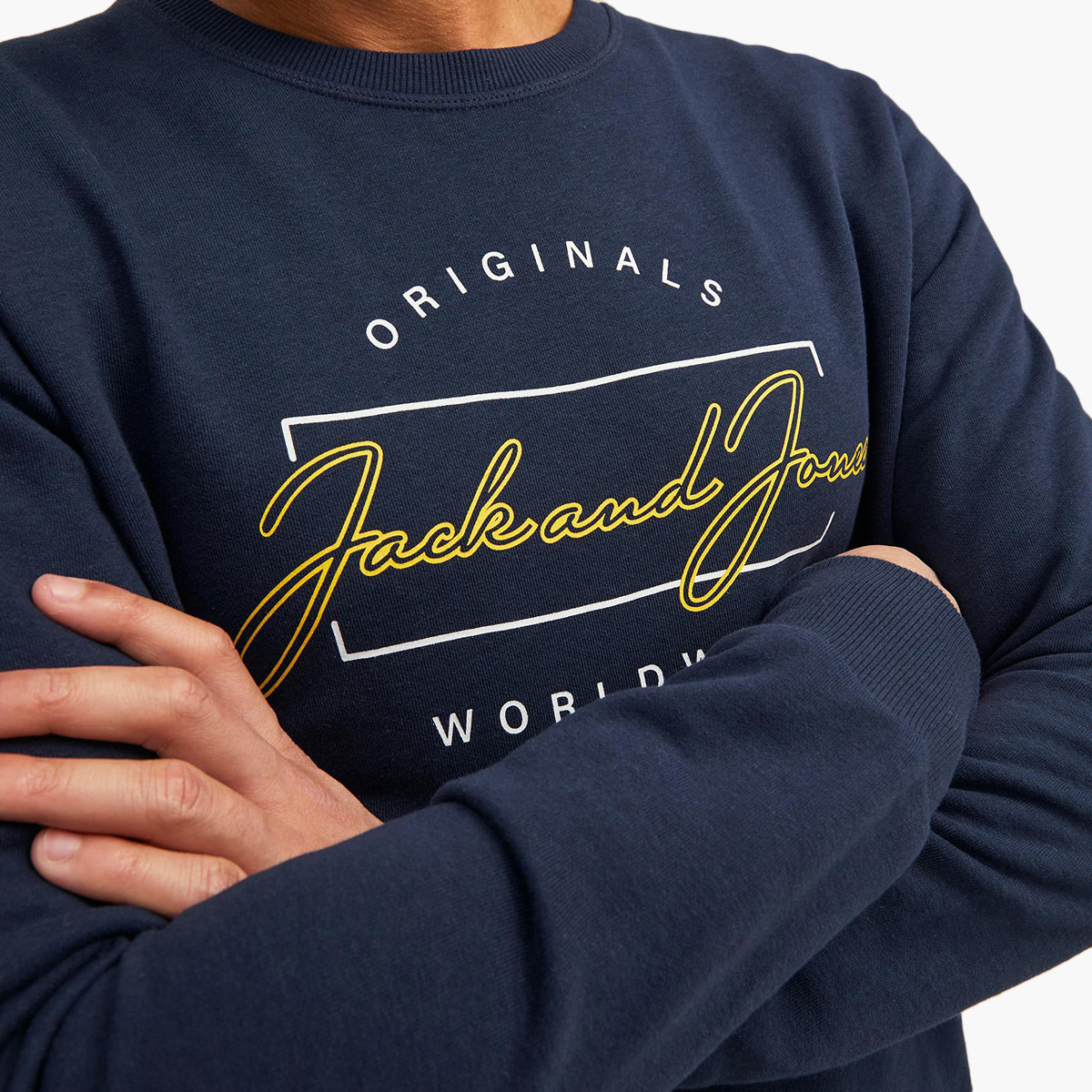 قميص من النوع الثقيل جاك آند جونز للرجال باللون الأزرق الداكن برقبة مستديرة-men-winterwear-hoodiesandsweatshirts-image-6