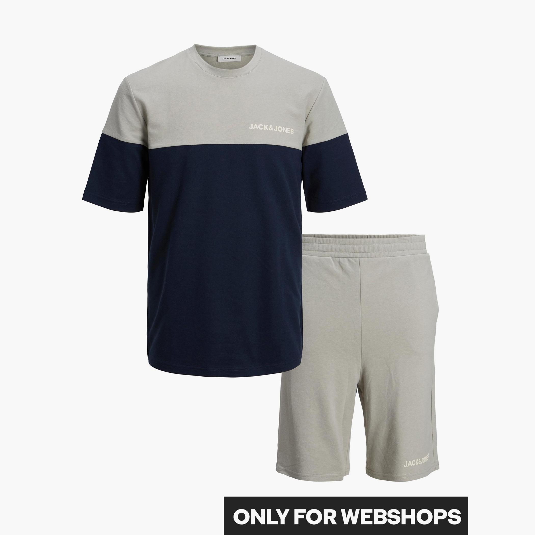 طقم تي شيرت وشورت من جاك آند جونز رجالي أزرق اللون برقبة مستديرة وشورت-men-clothing-nightwear-sets-image-12