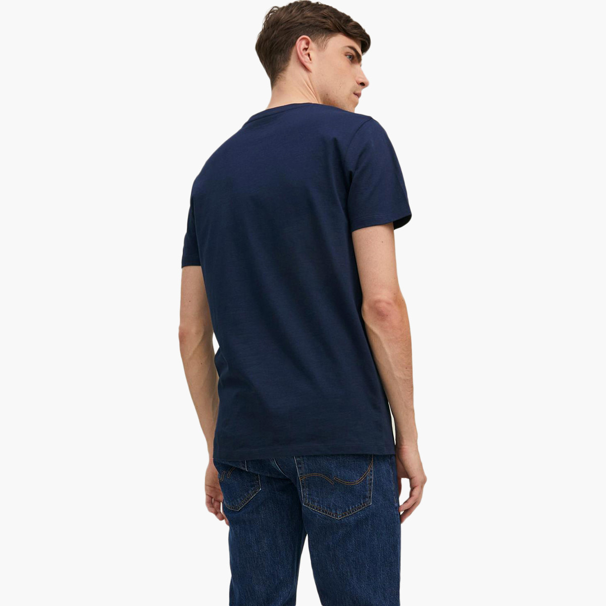 قميص رجالي من جاك وجوكس بأكمام قصيرة وياقة دائرية وشعار أزرق كحلي-men-clothing-tshirtsandpolos-tshirts-image-3