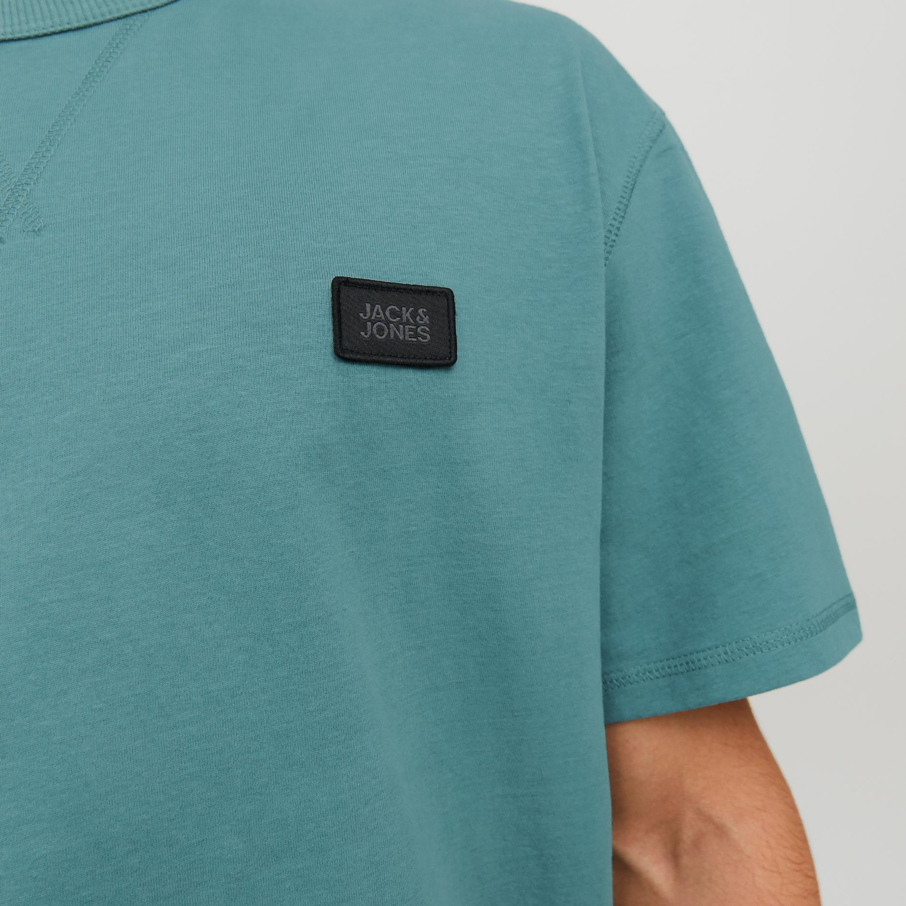 Jack & Jones Plain Crew Neck Short Sleeves T-Shirt-men-clothing-tshirtsandpolos-tshirts-image-3
