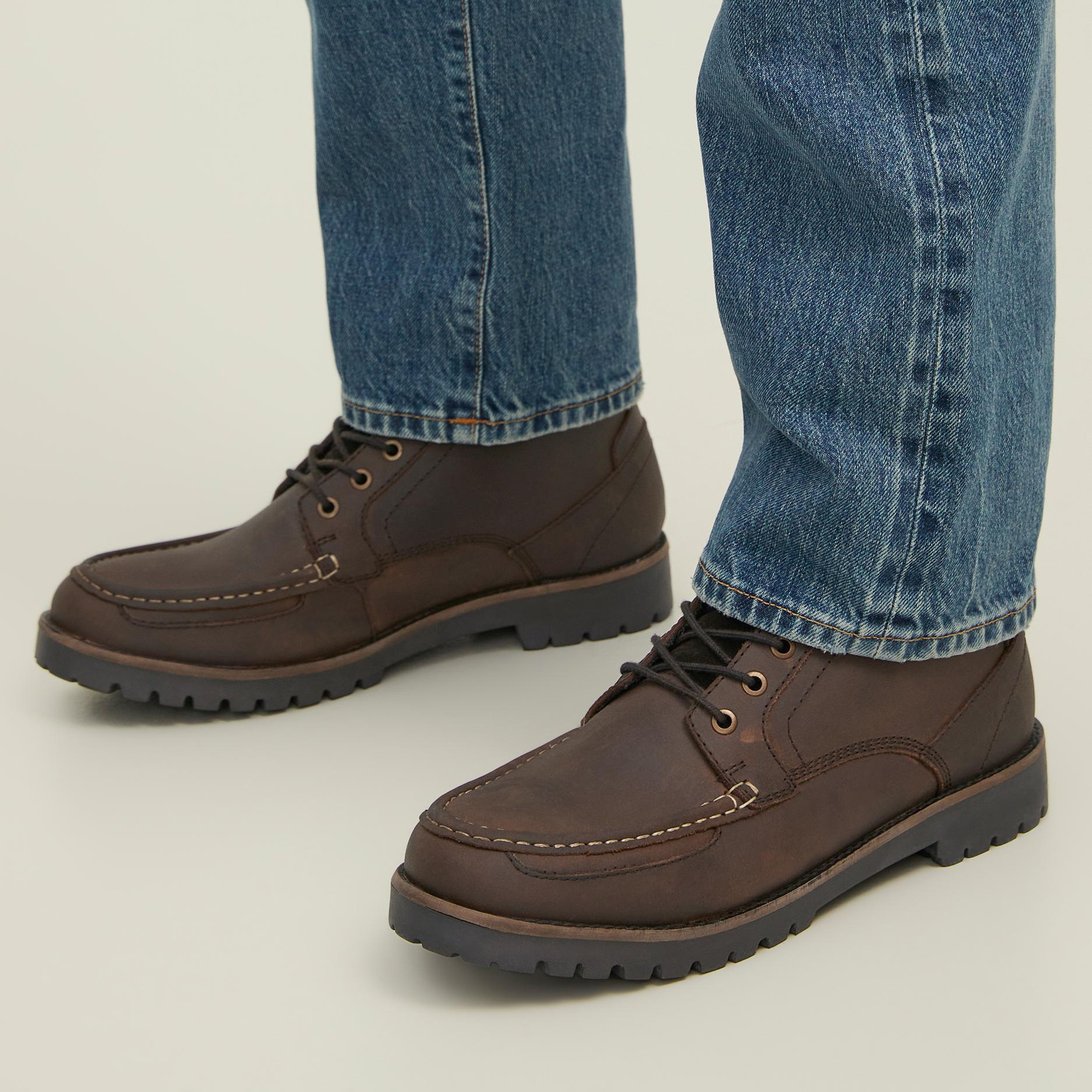 12215254 | بوتز ذو رباط من جاك آند جونز للرجال-men-shoes-boots-image-8