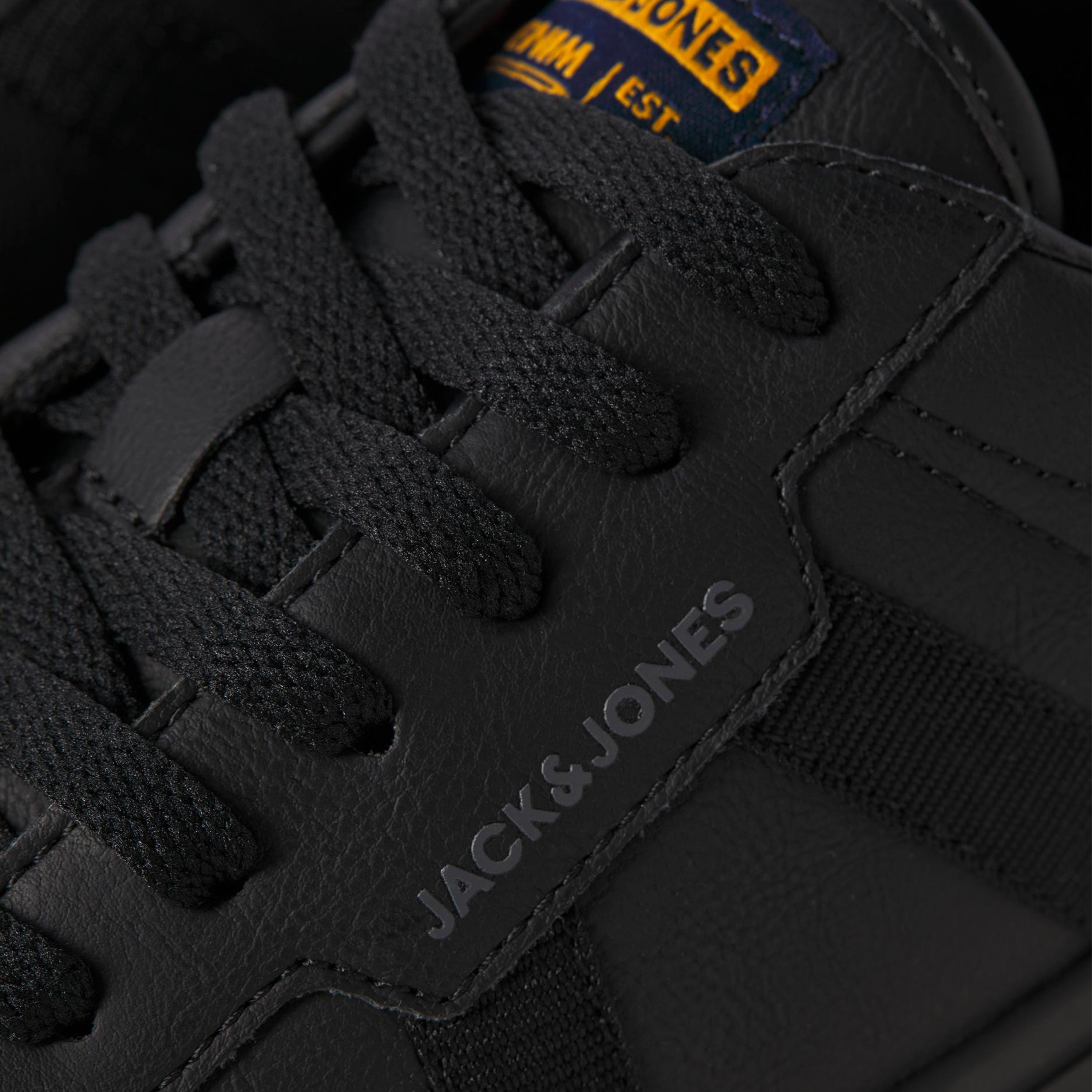 سنيكرز جاك آند جونز للرجال مع رباط برقبة منخفضة | 12215496-men-shoes-sneakers-image-6